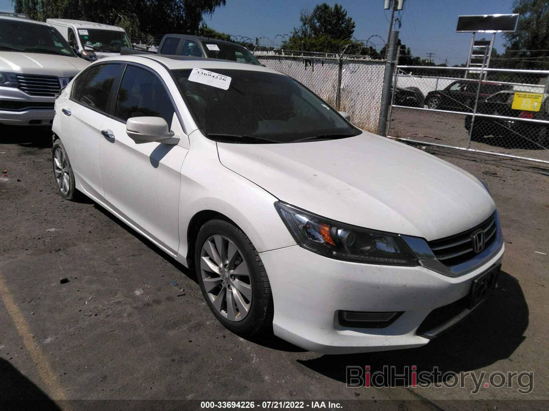 Photo 1HGCR2F88DA177442 - HONDA ACCORD SDN 2013