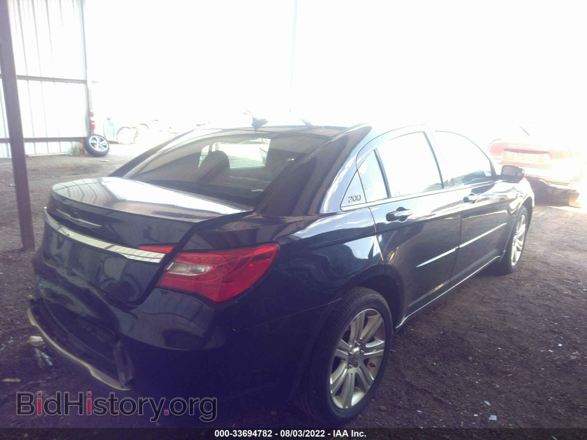 2013 CHRYSLER 200 - VIN: 1C3CCBBB4DN656116 - Photo 4