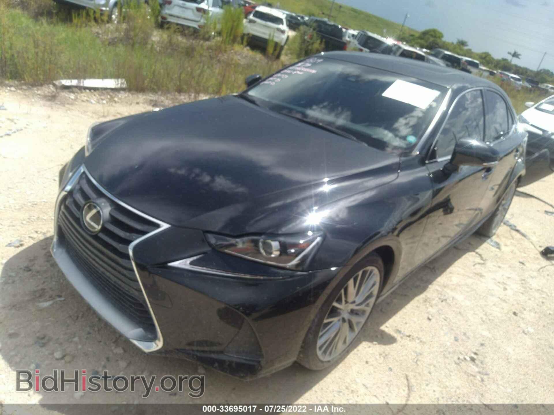 2017 LEXUS IS - VIN: JTHBA1D29H5044308 - Фото 2