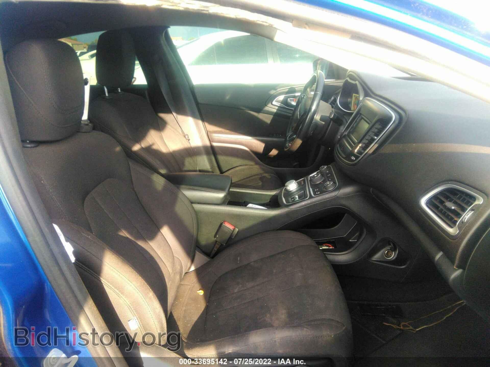 2016 CHRYSLER 200 - VIN: 1C3CCCAB8GN160182 - Фото 5