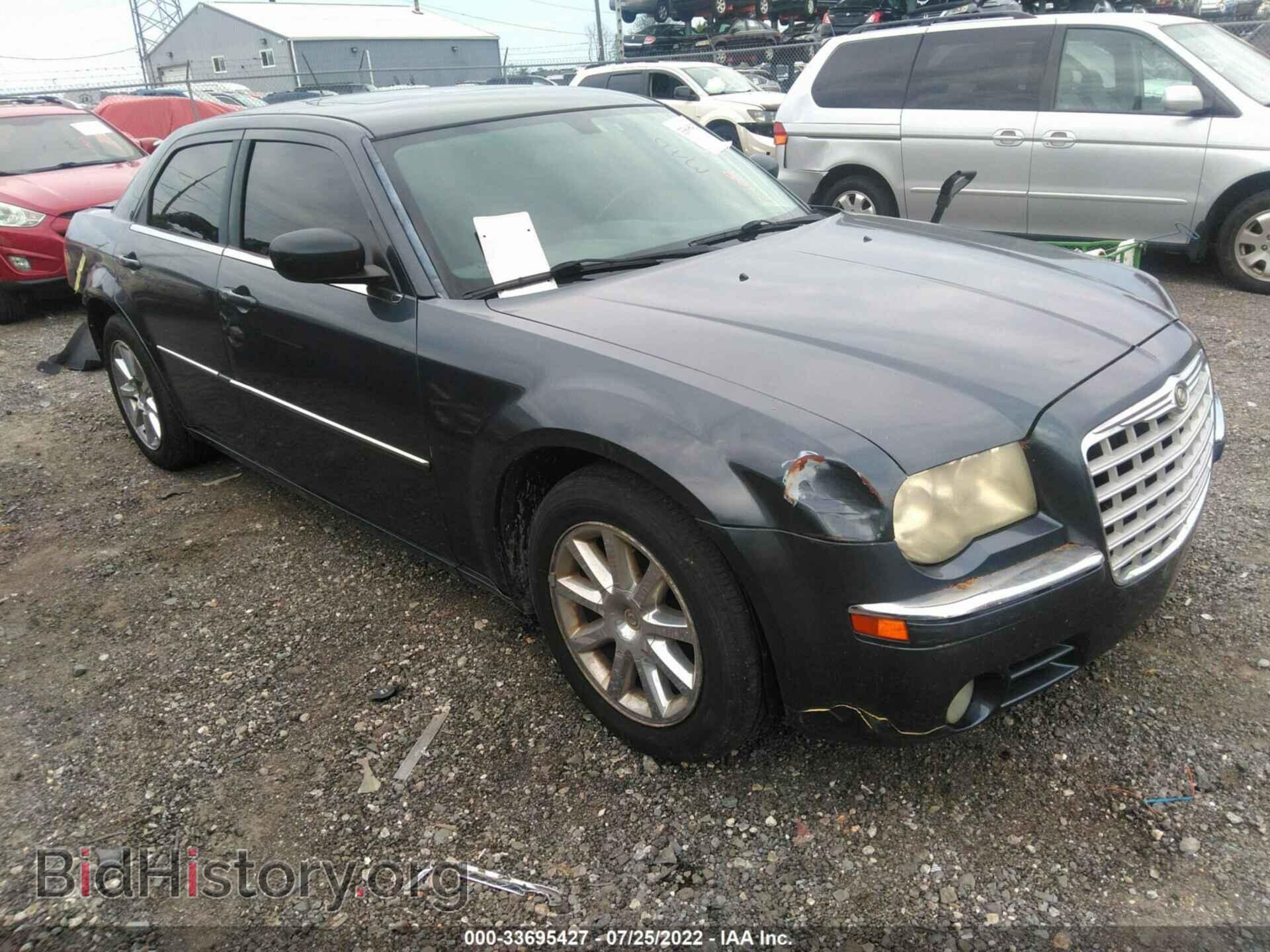 Photo 2C3KA33G08H102913 - CHRYSLER 300 2008