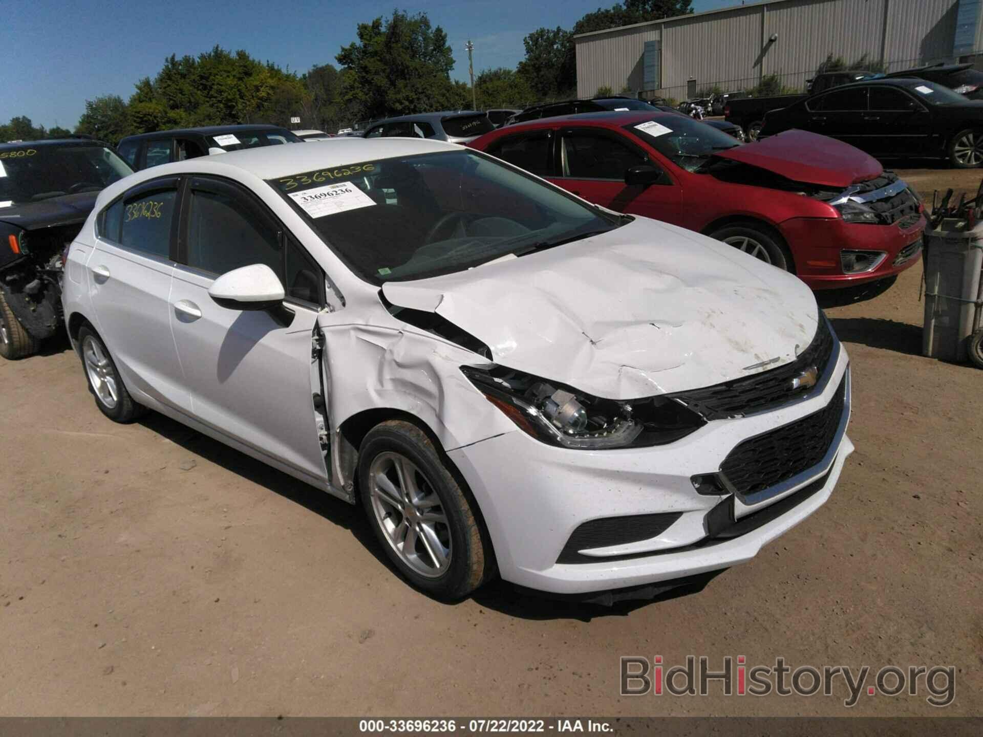 Photo 3G1BE6SM4HS526237 - CHEVROLET CRUZE 2017