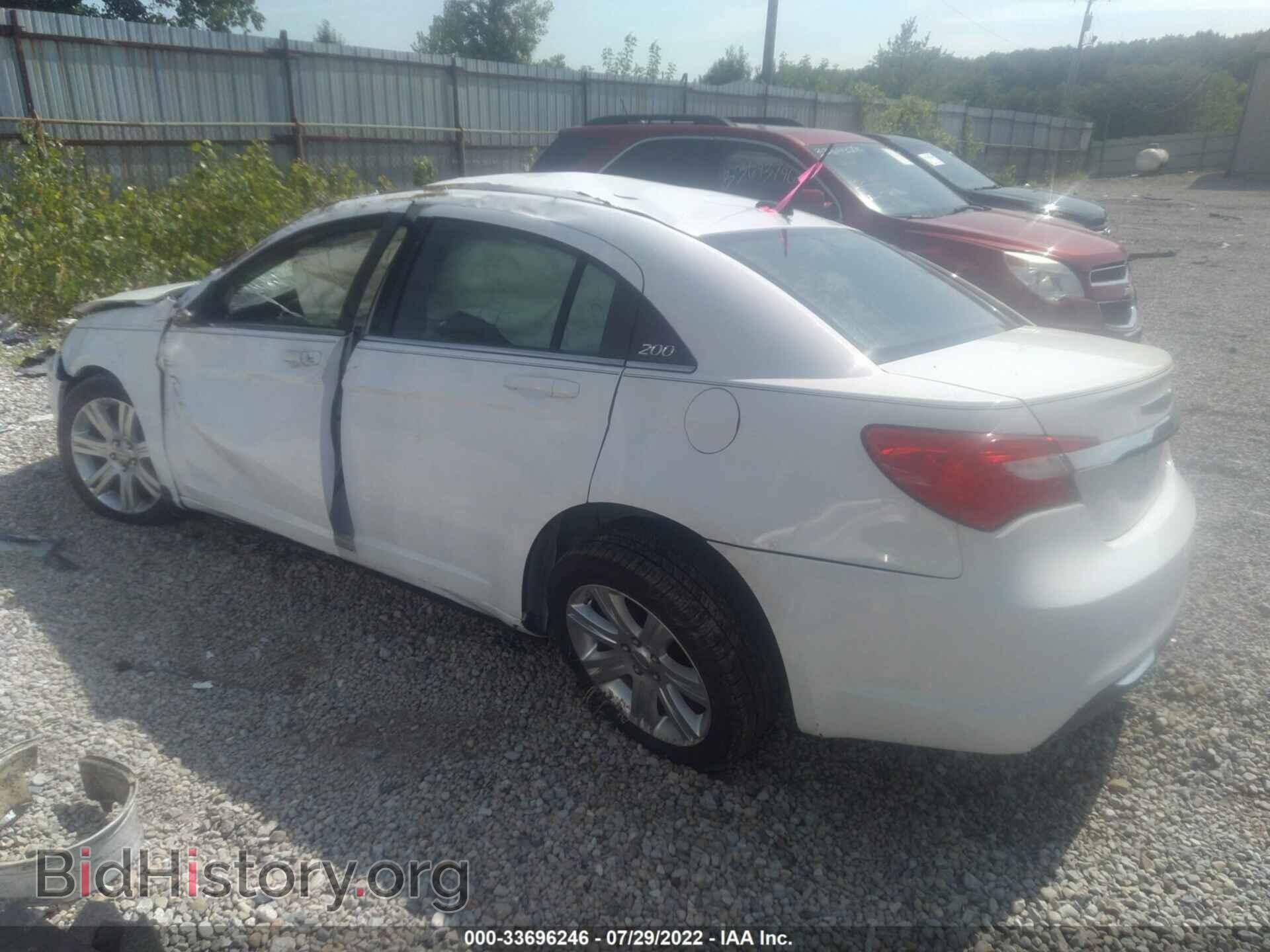 2011 CHRYSLER 200 - VIN: 1C3BC1FB8BN615100 - Photo 3