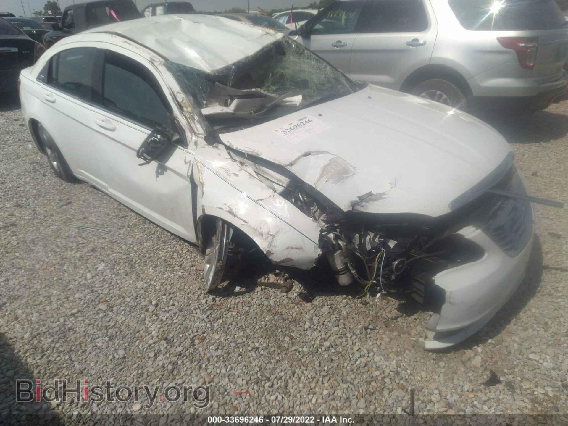 2011 CHRYSLER 200 - VIN: 1C3BC1FB8BN615100 - Photo 6