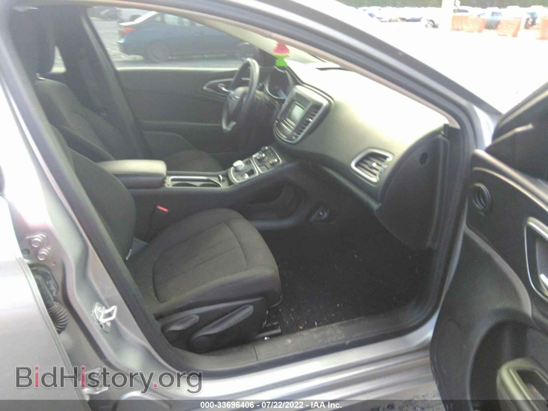 2016 CHRYSLER 200 - VIN: 1C3CCCAB7GN145060 - Photo 5