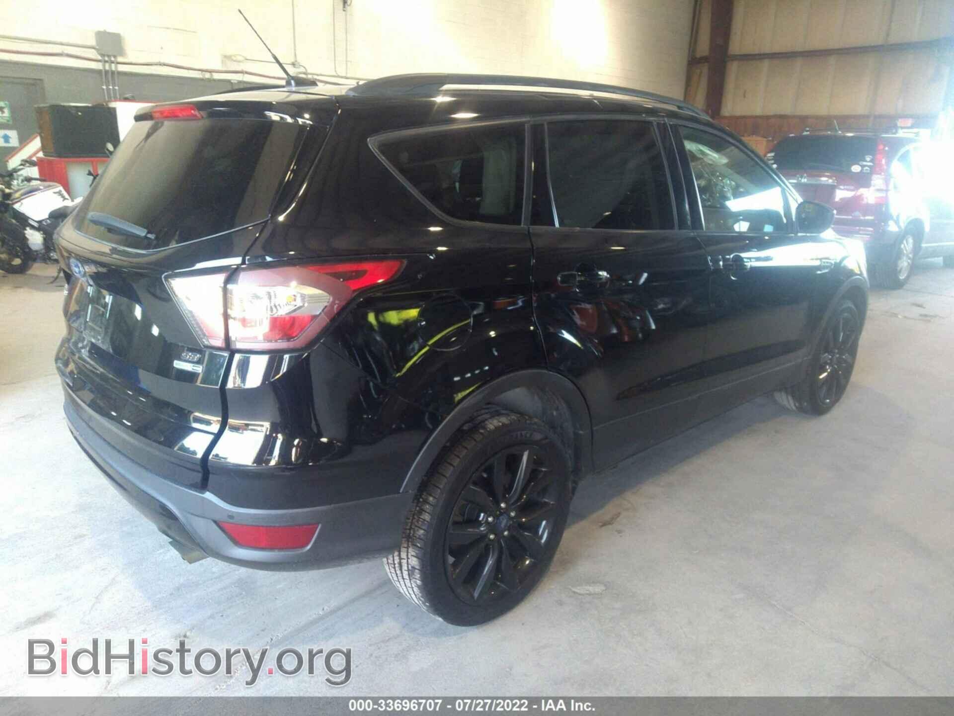 2017 FORD ESCAPE - VIN: 1FMCU9G97HUB71838 - Photo 4