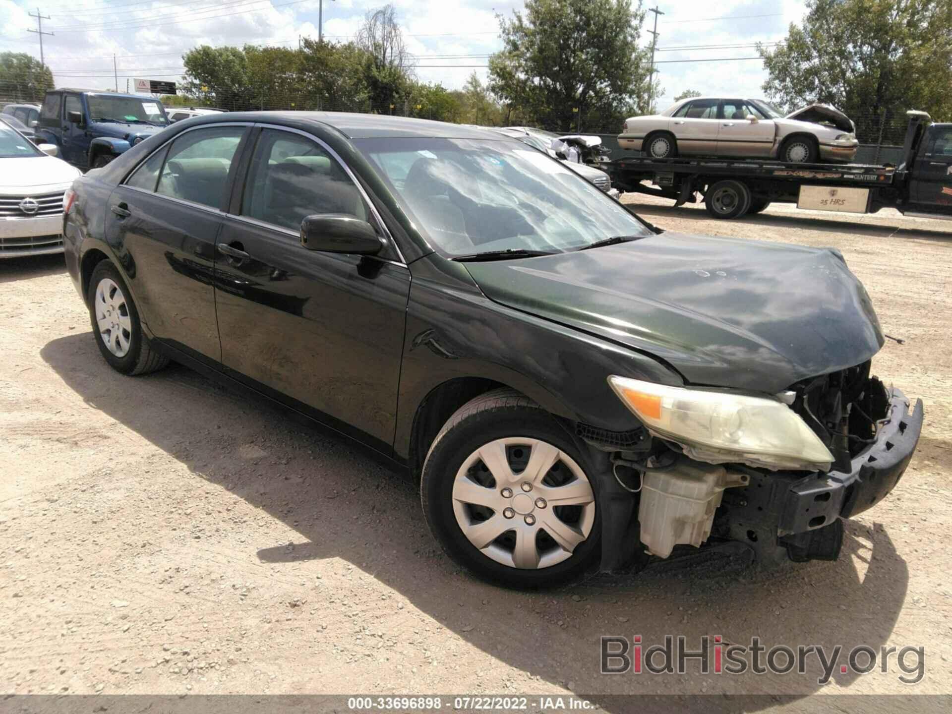 Photo 4T1BF3EK4BU617170 - TOYOTA CAMRY 2011