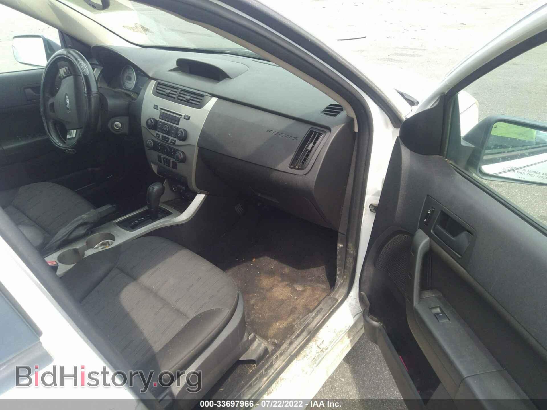 2008 FORD FOCUS - VIN: 1FAHP35N88W268166 - Фото 5