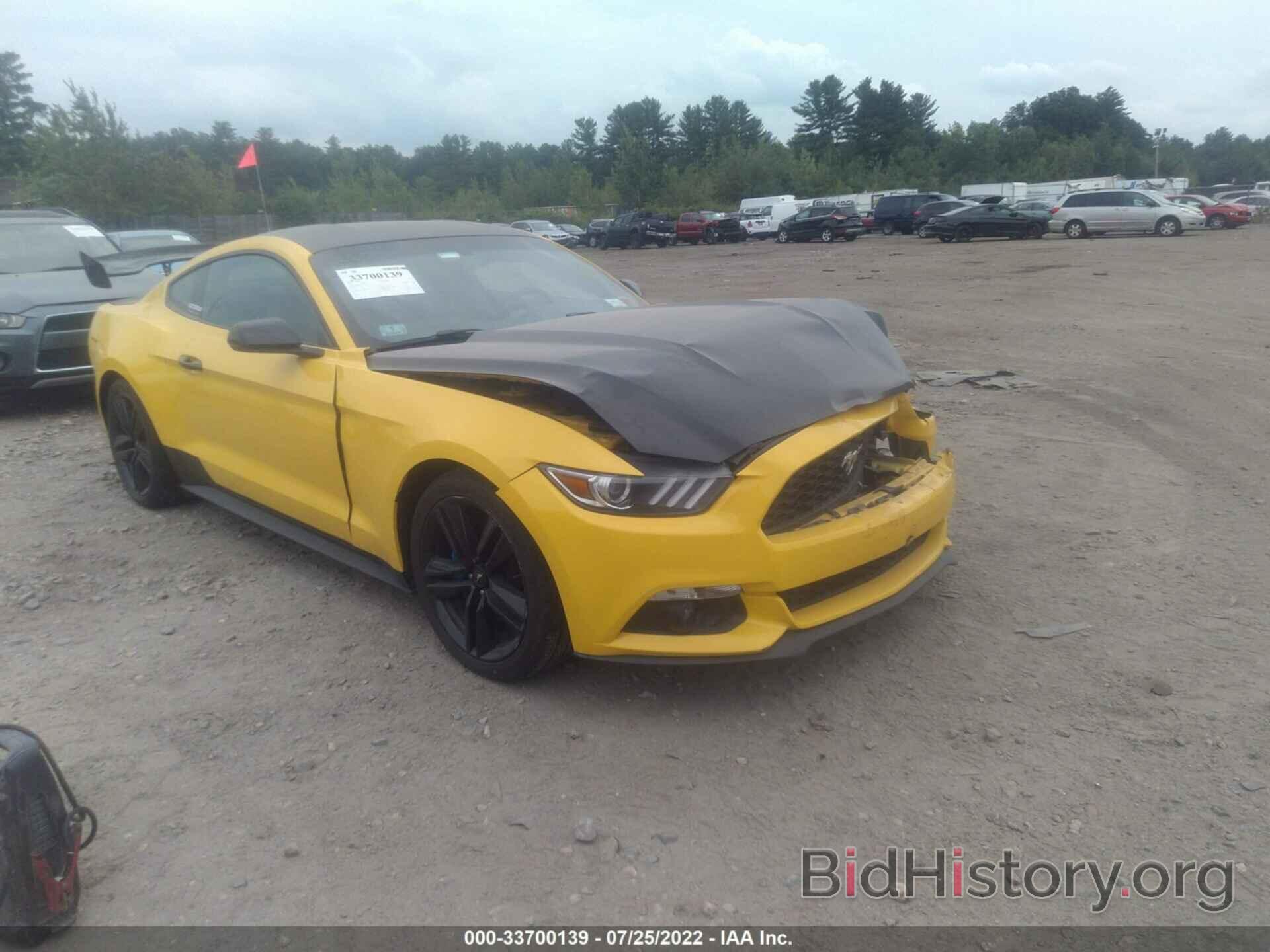 Photo 1FA6P8THXF5332874 - FORD MUSTANG 2015