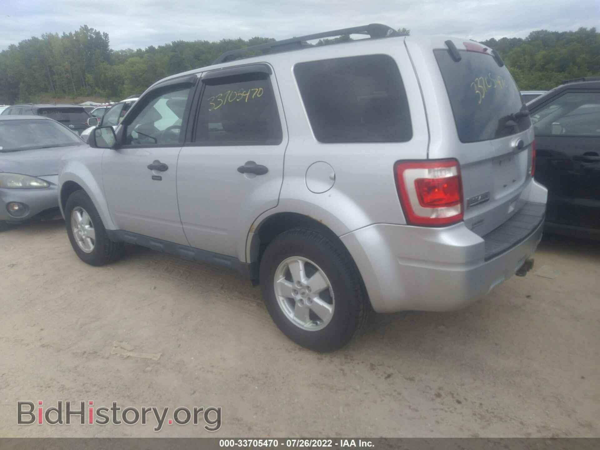2011 FORD ESCAPE - VIN: 1FMCU9DG7BKC62159 - Фото 3