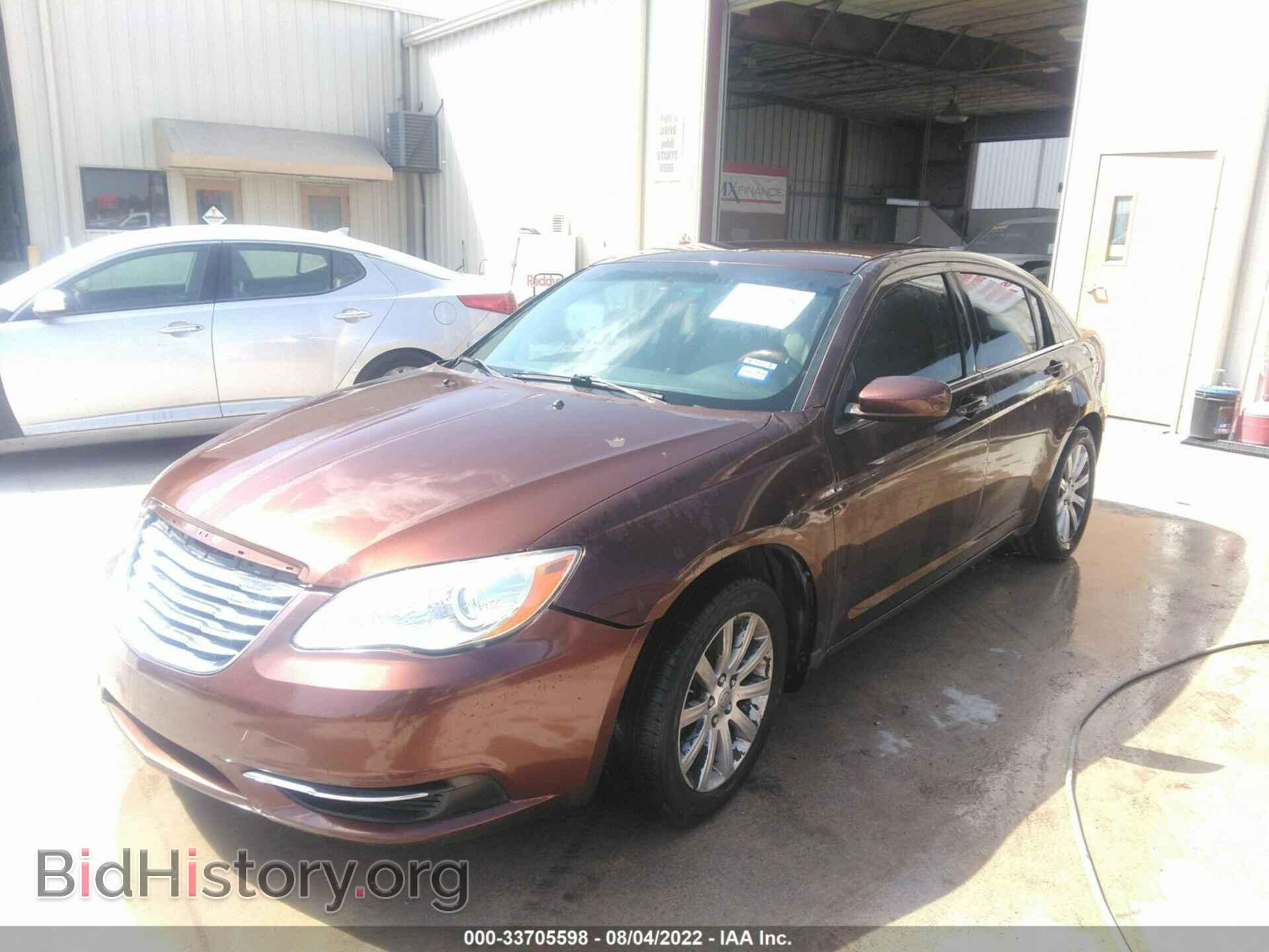 2013 CHRYSLER 200 - VIN: 1C3CCBBB7DN558309 - Photo 2