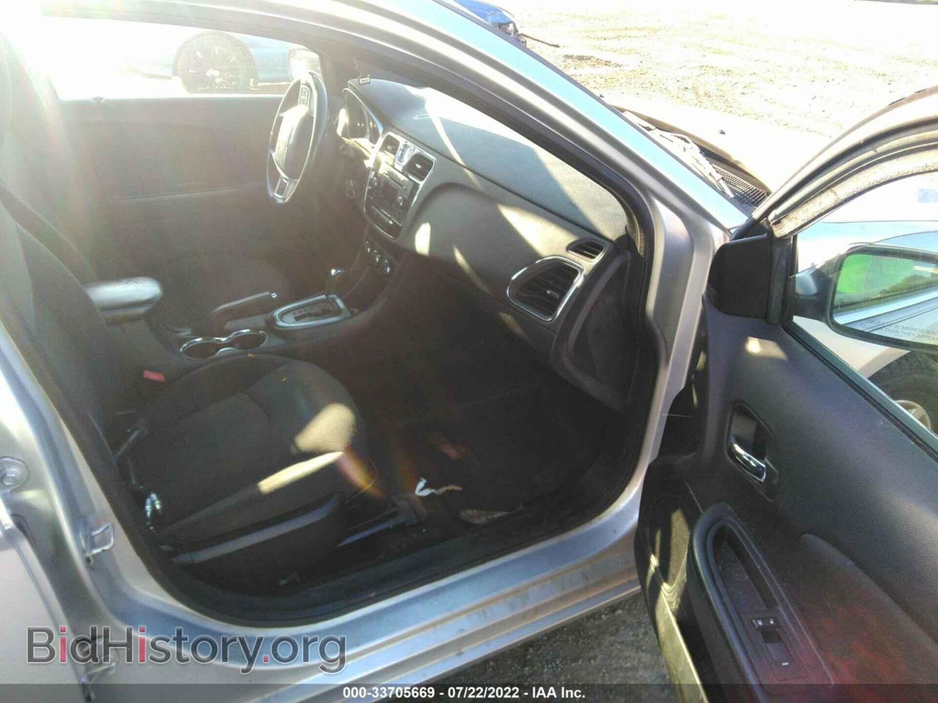 2011 CHRYSLER 200 - VIN: 1C3BC1FB9BN527883 - Фото 5