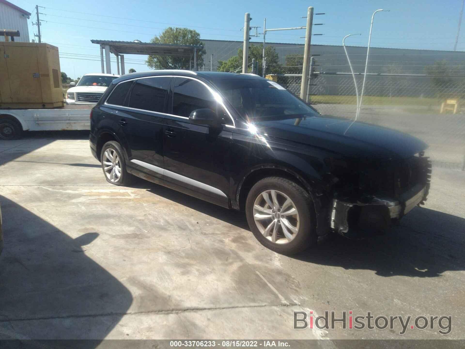 Photo WA1AAAF70HD025782 - AUDI Q7 2017