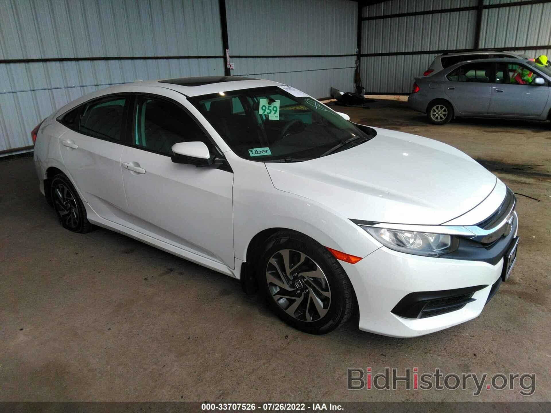 Photo 2HGFC2F7XJH525907 - HONDA CIVIC SEDAN 2018