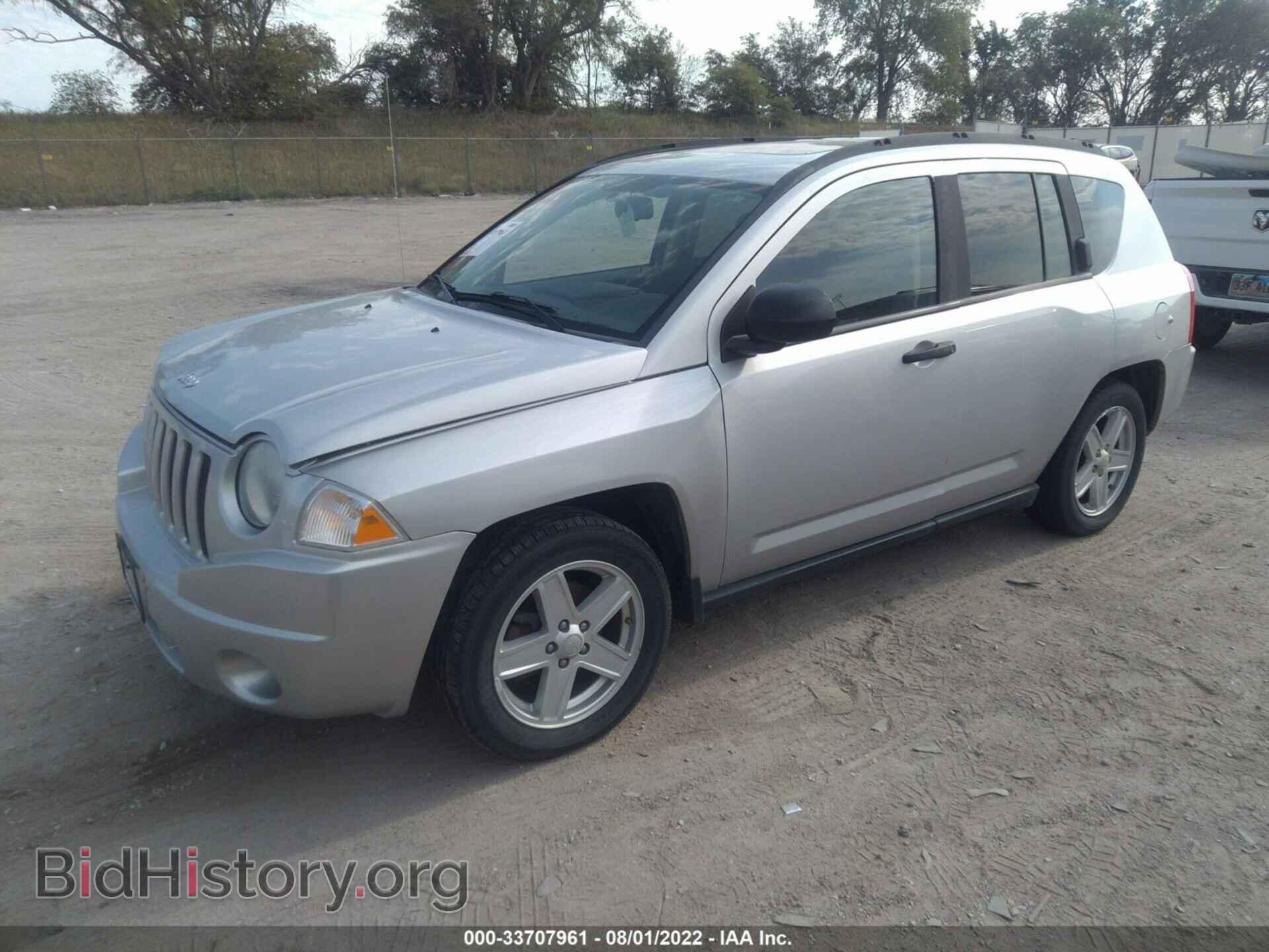 2007 JEEP COMPASS - VIN: 1J8FF47W57D385920 - Фото 2