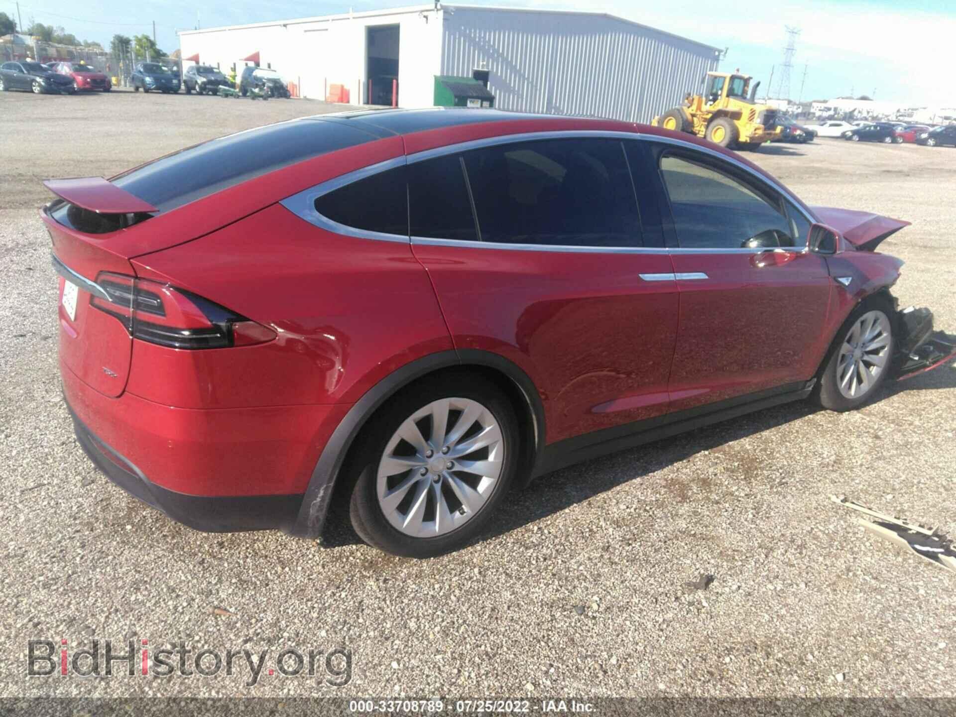 2016 TESLA MODEL X - VIN: 5YJXCBE27GF016932 - Photo 4