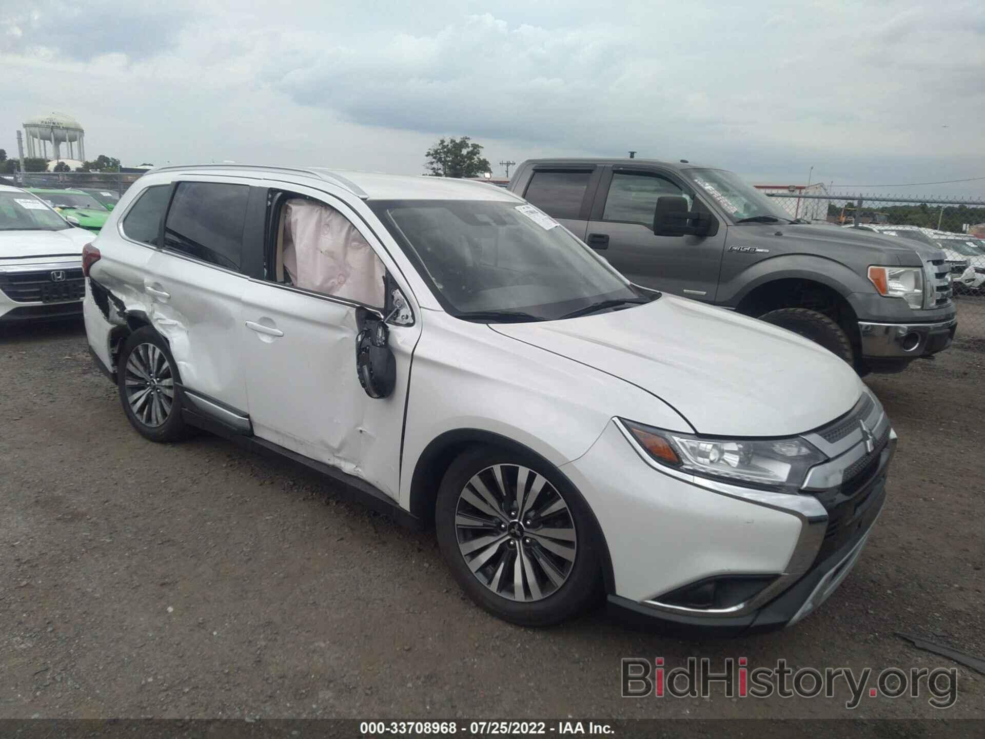 Photo JA4AD3A37LZ019545 - MITSUBISHI OUTLANDER 2020