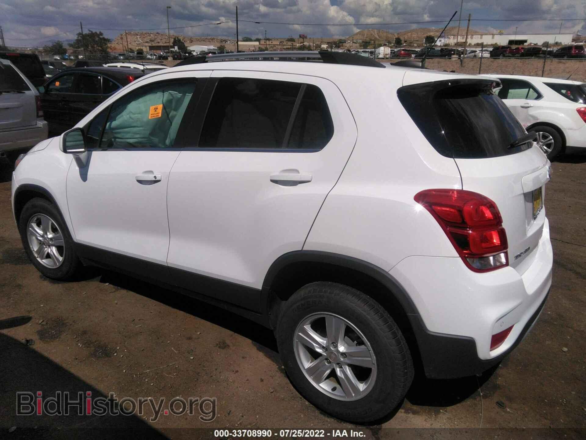 2017 CHEVROLET TRAX - VIN: 3GNCJPSB3HL194546 - Photo 3