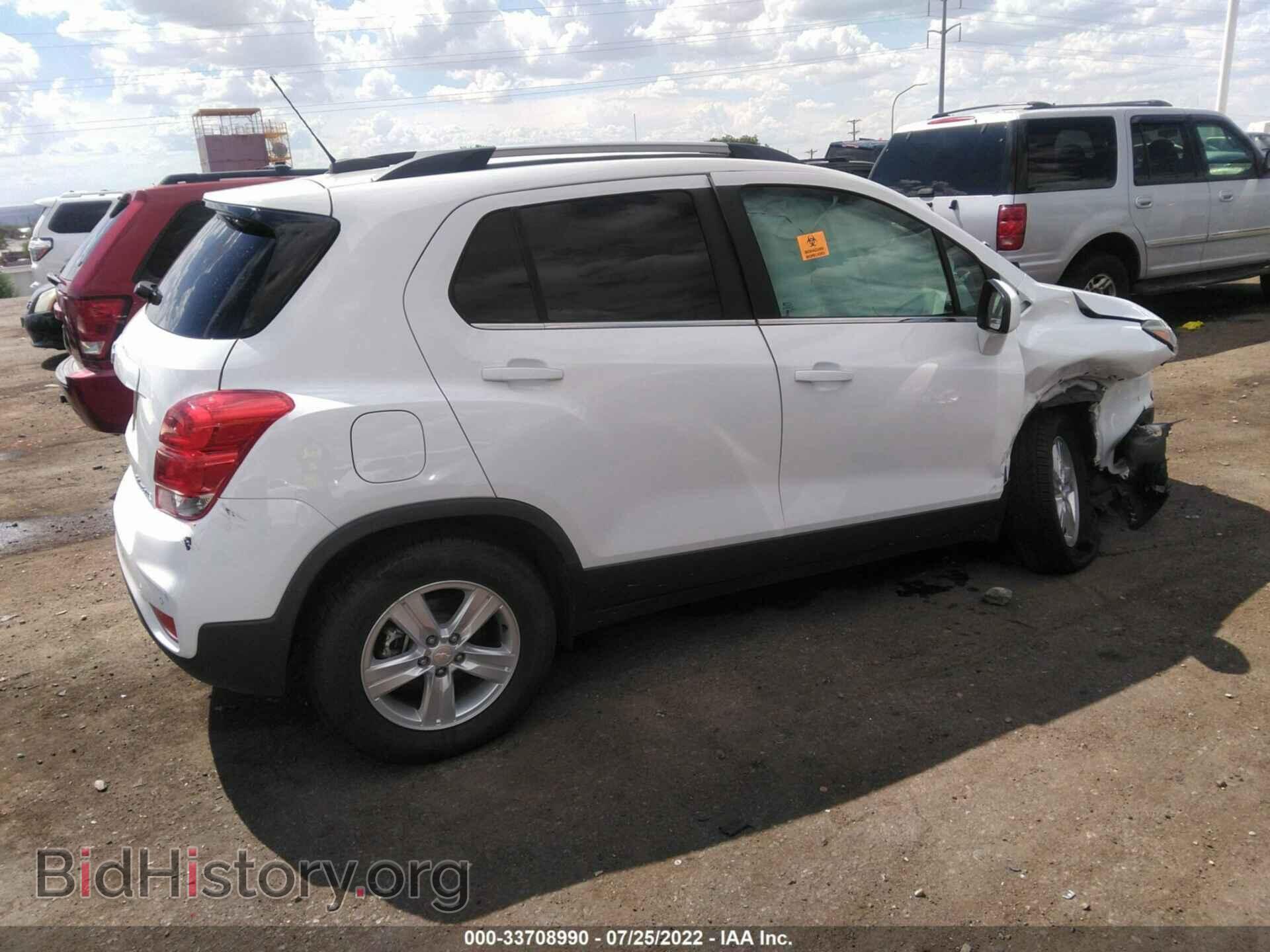 2017 CHEVROLET TRAX - VIN: 3GNCJPSB3HL194546 - Photo 4