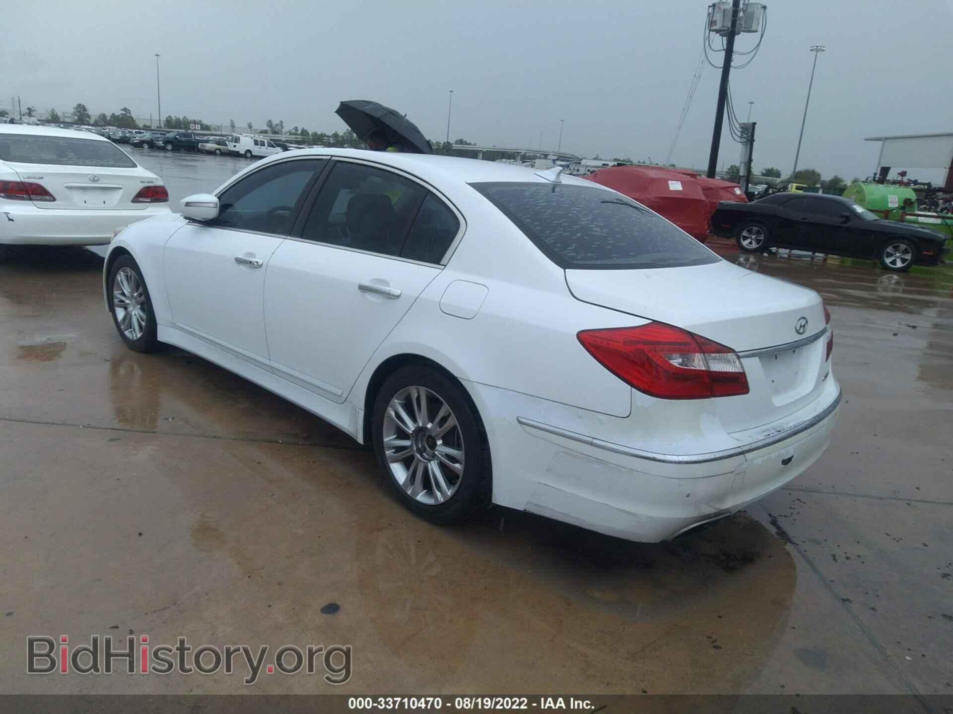 2013 HYUNDAI GENESIS - VIN: KMHGC4DD2DU257570 - Фото 3