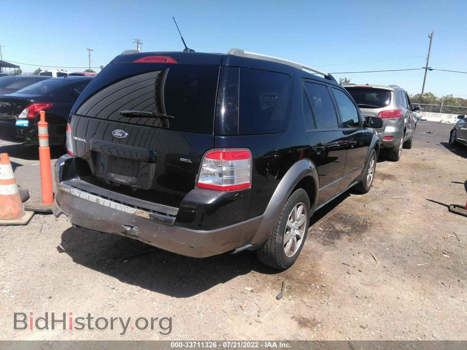 2008 FORD TAURUS X - VIN: 1FMDK02W28GA37482 - Фото 4
