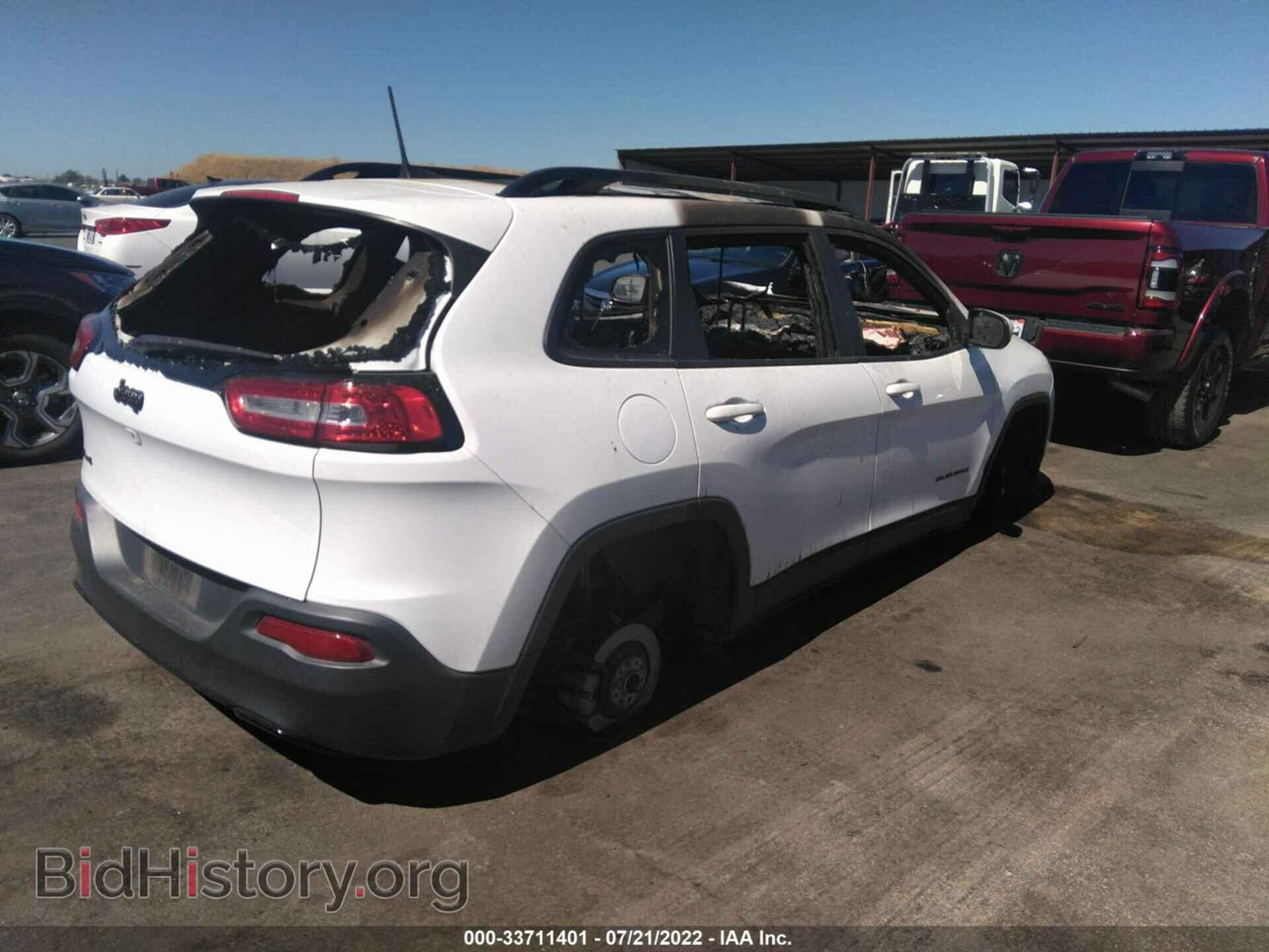 2018 JEEP CHEROKEE - VIN: 1C4PJMCB2JD556109 - Фото 4