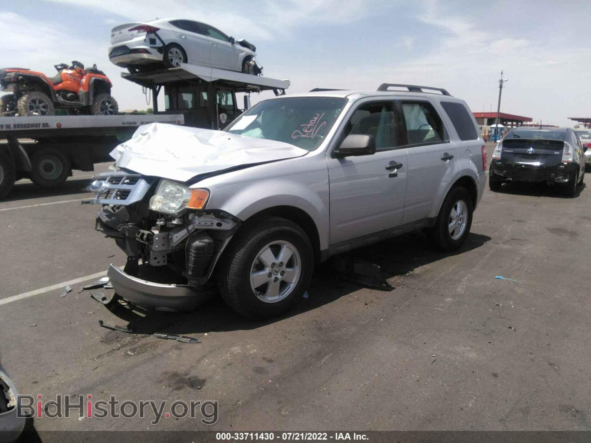 2011 FORD ESCAPE - VIN: 1FMCU0D79BKA92978 - Photo 2