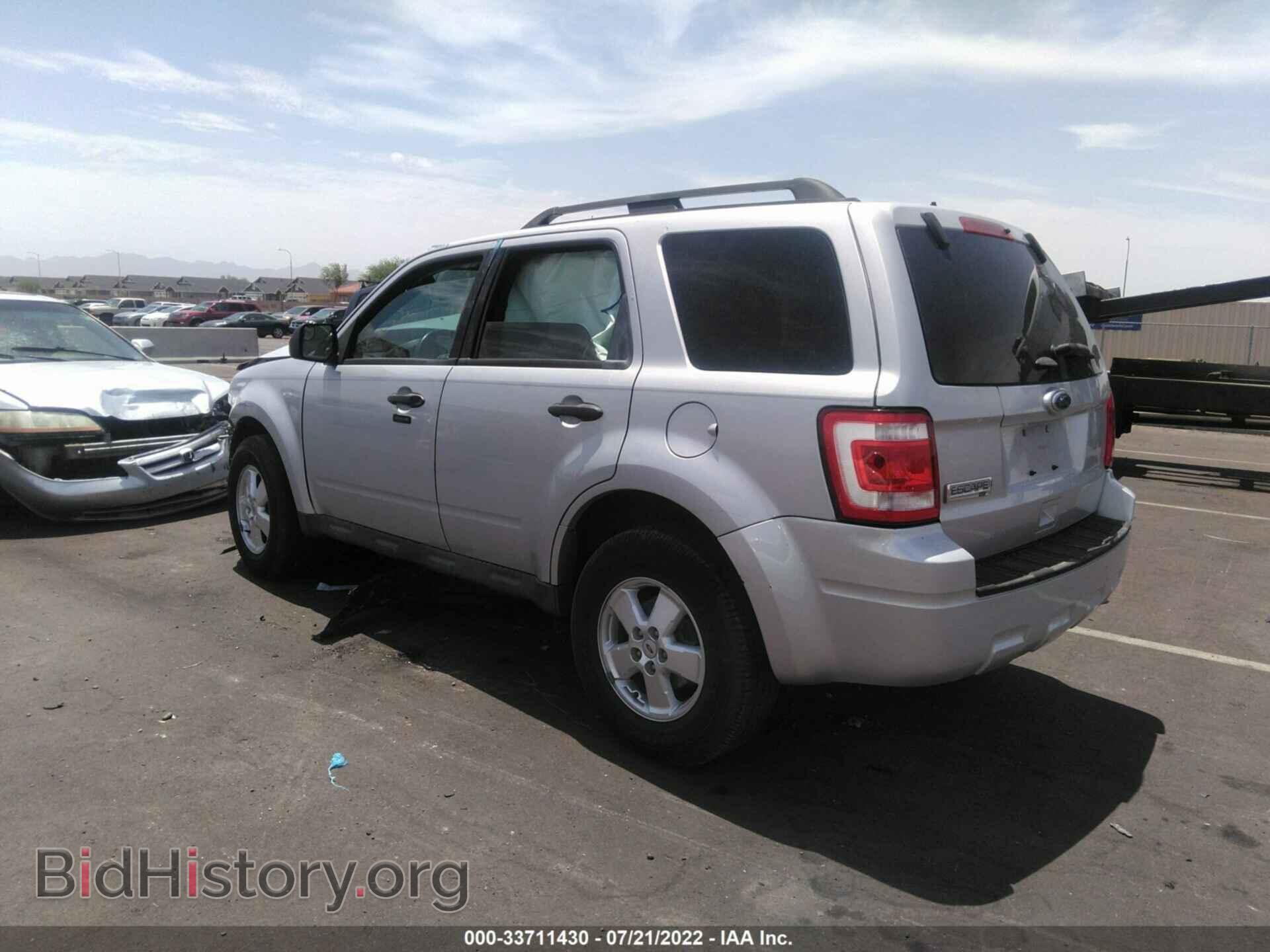 2011 FORD ESCAPE - VIN: 1FMCU0D79BKA92978 - Photo 3