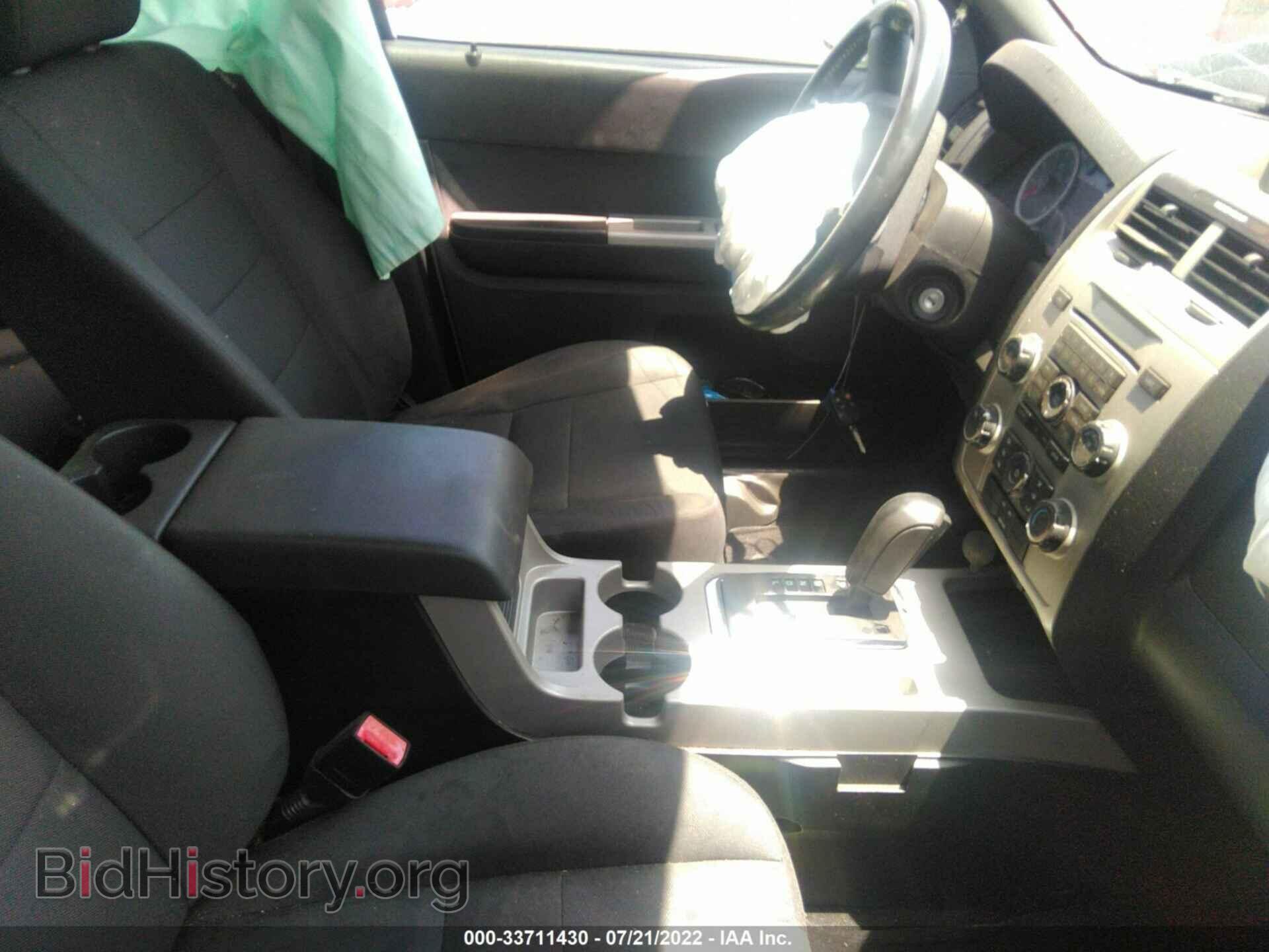 2011 FORD ESCAPE - VIN: 1FMCU0D79BKA92978 - Photo 5