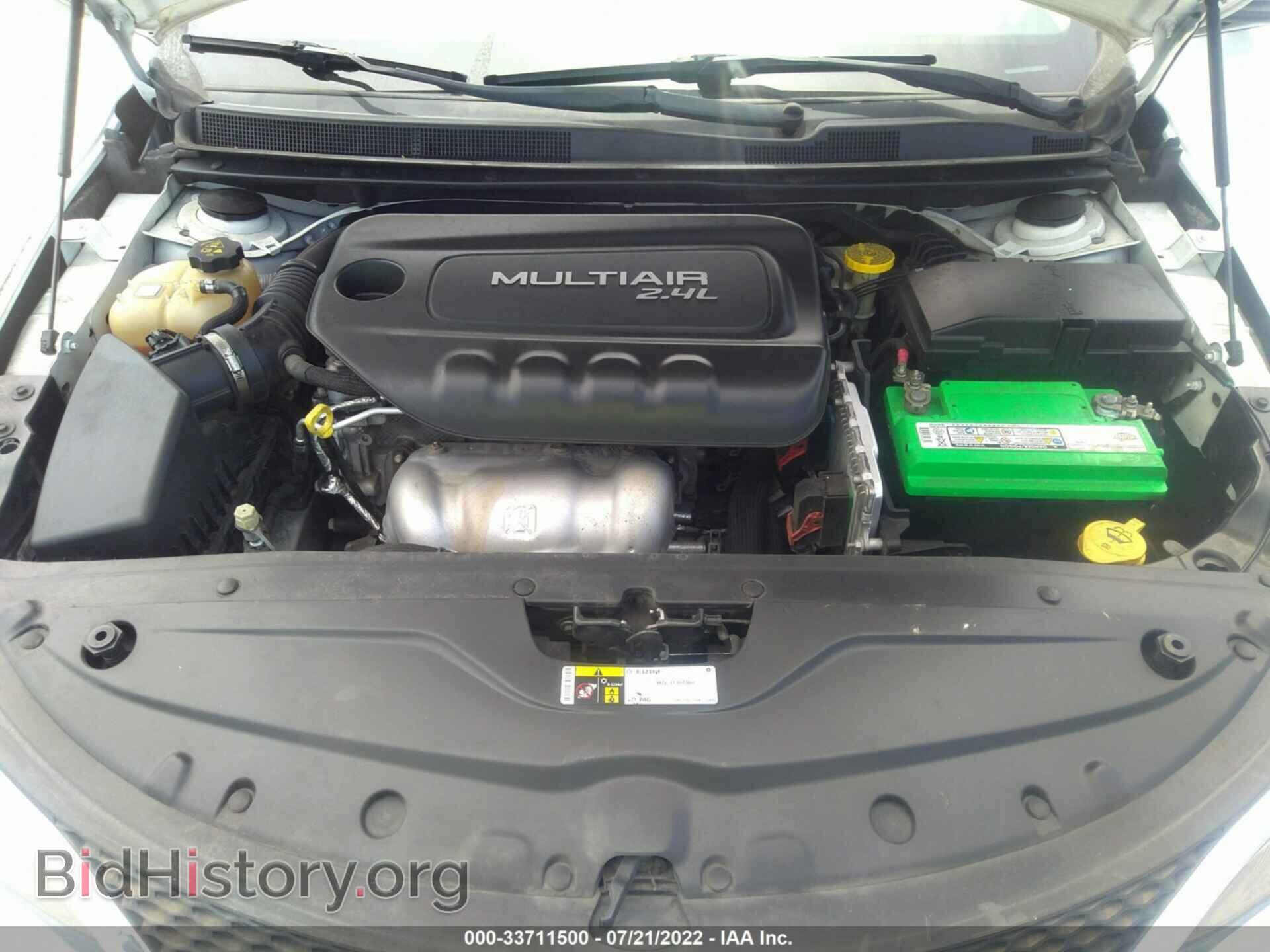 2015 CHRYSLER 200 - VIN: 1C3CCCAB2FN671756 - Фото 10
