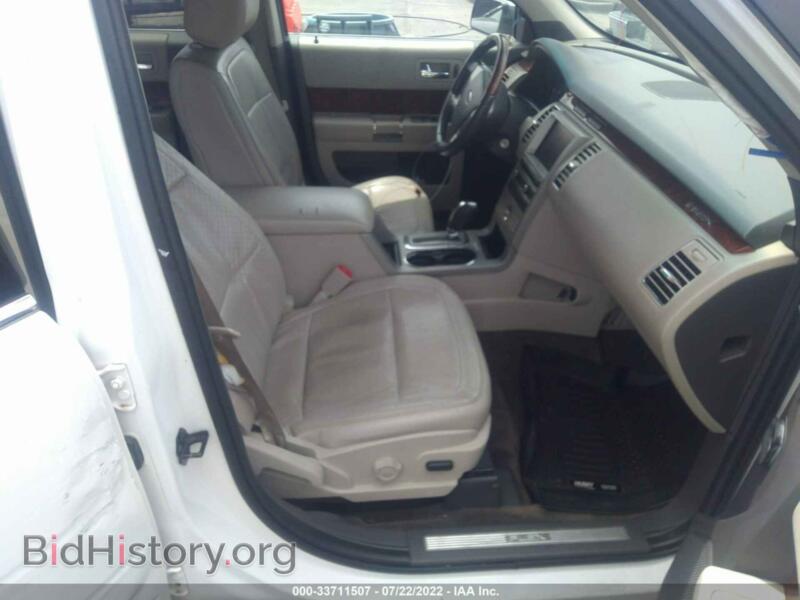 2010 Ford FLEX (VIN 2FMGK5DC1ABB18175) — photo 5 of 11