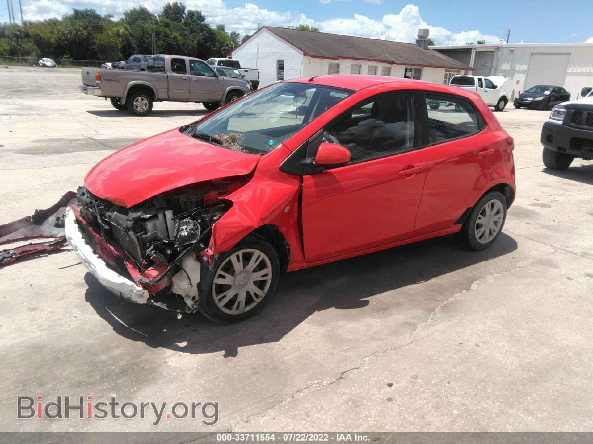 2013 MAZDA MAZDA2 - VIN: JM1DE1KY3D0155191 - Фото 2