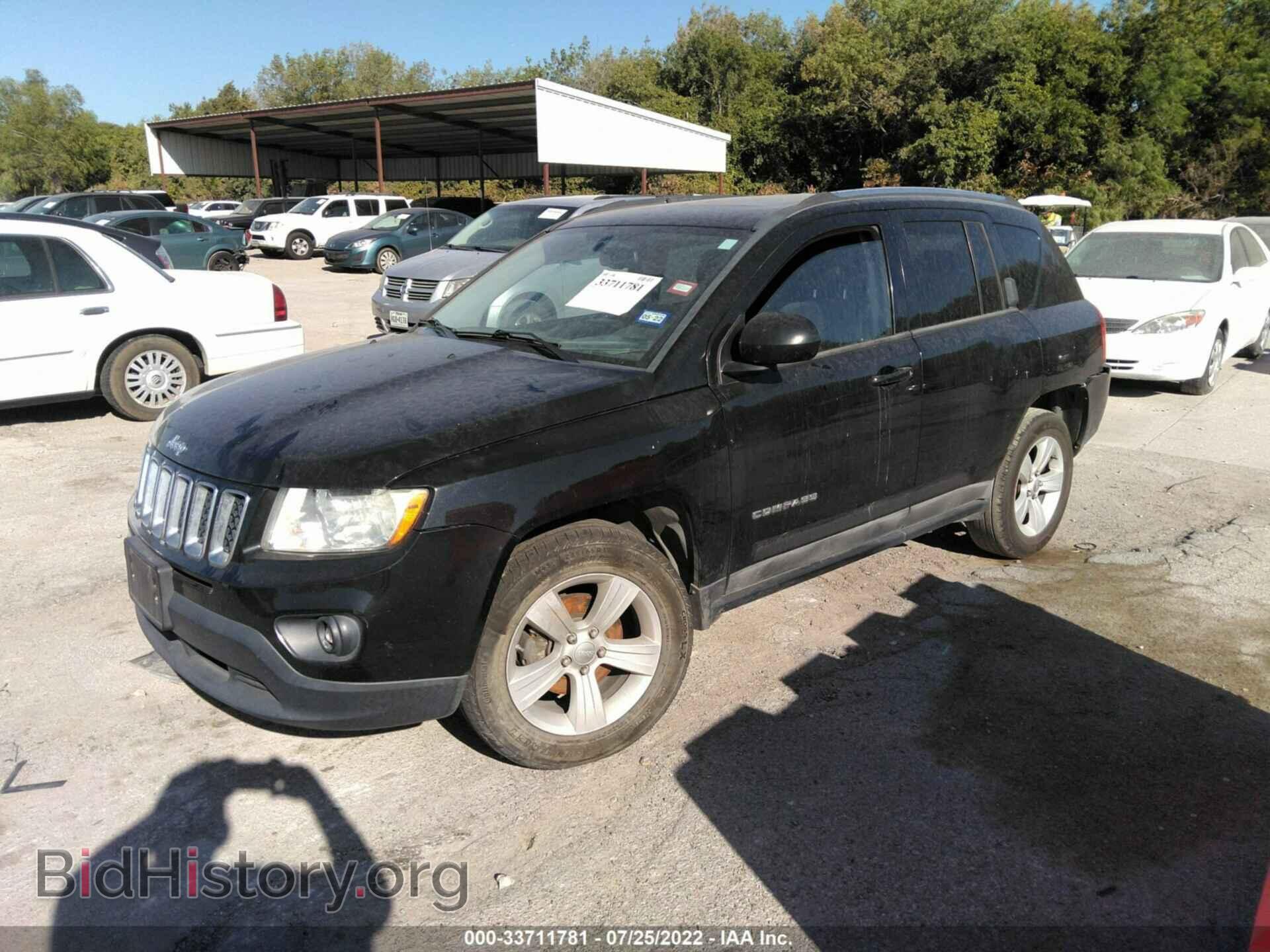 2011 JEEP COMPASS - VIN: 1J4NT1FB7BD137972 - Photo 2