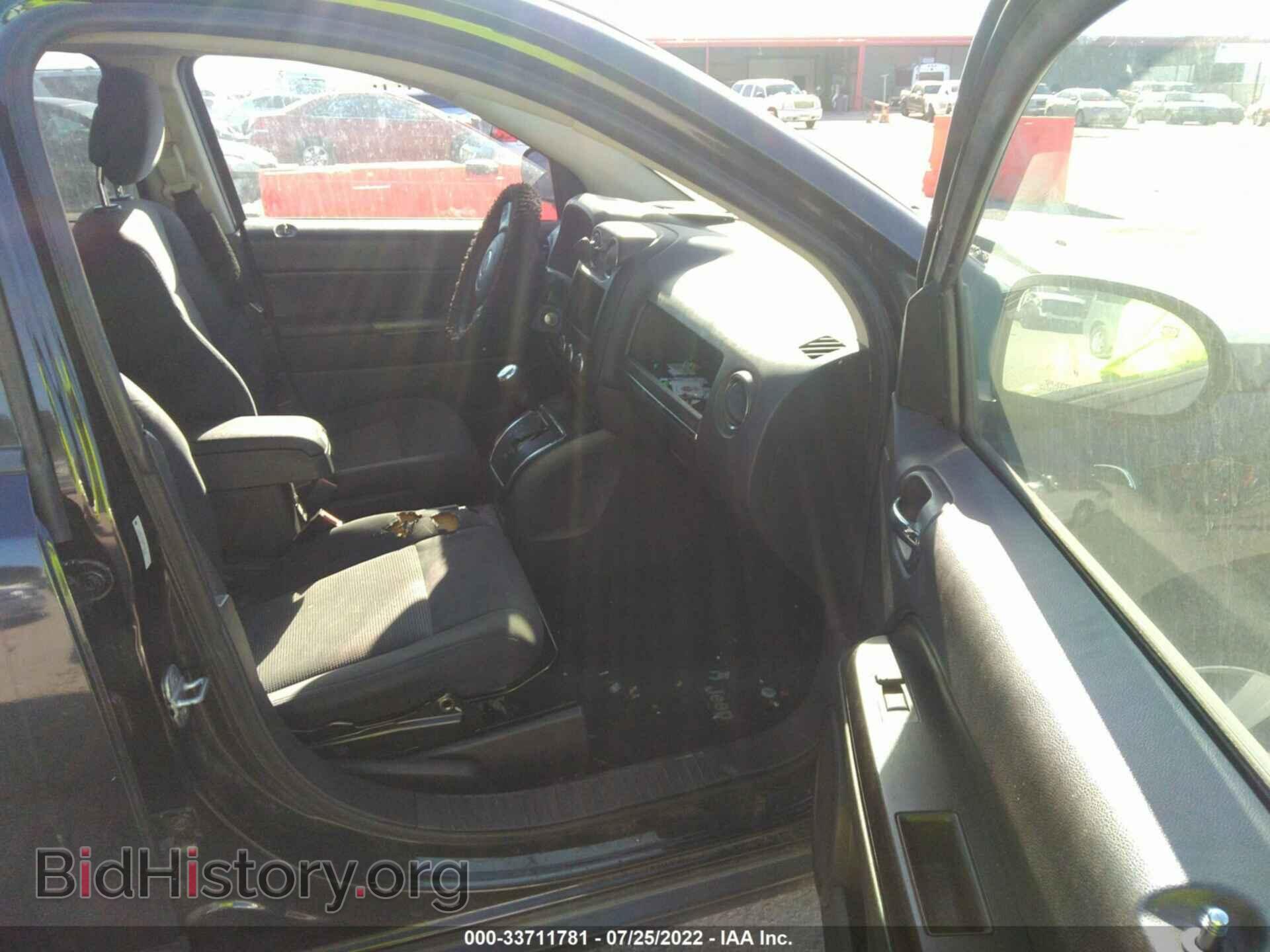 2011 JEEP COMPASS - VIN: 1J4NT1FB7BD137972 - Photo 5