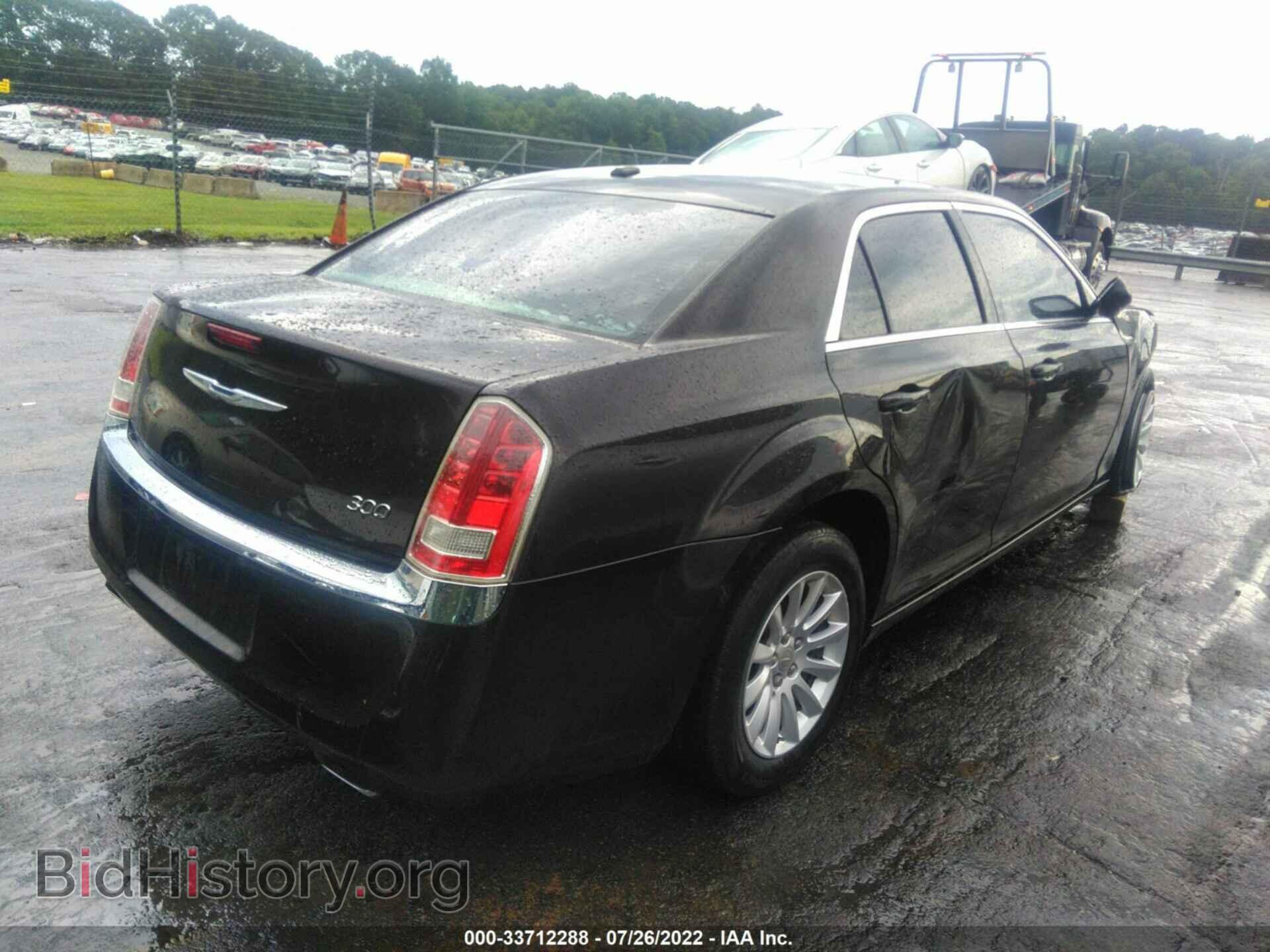 2012 CHRYSLER 300 - VIN: 2C3CCAAG2CH142473 - Фото 4