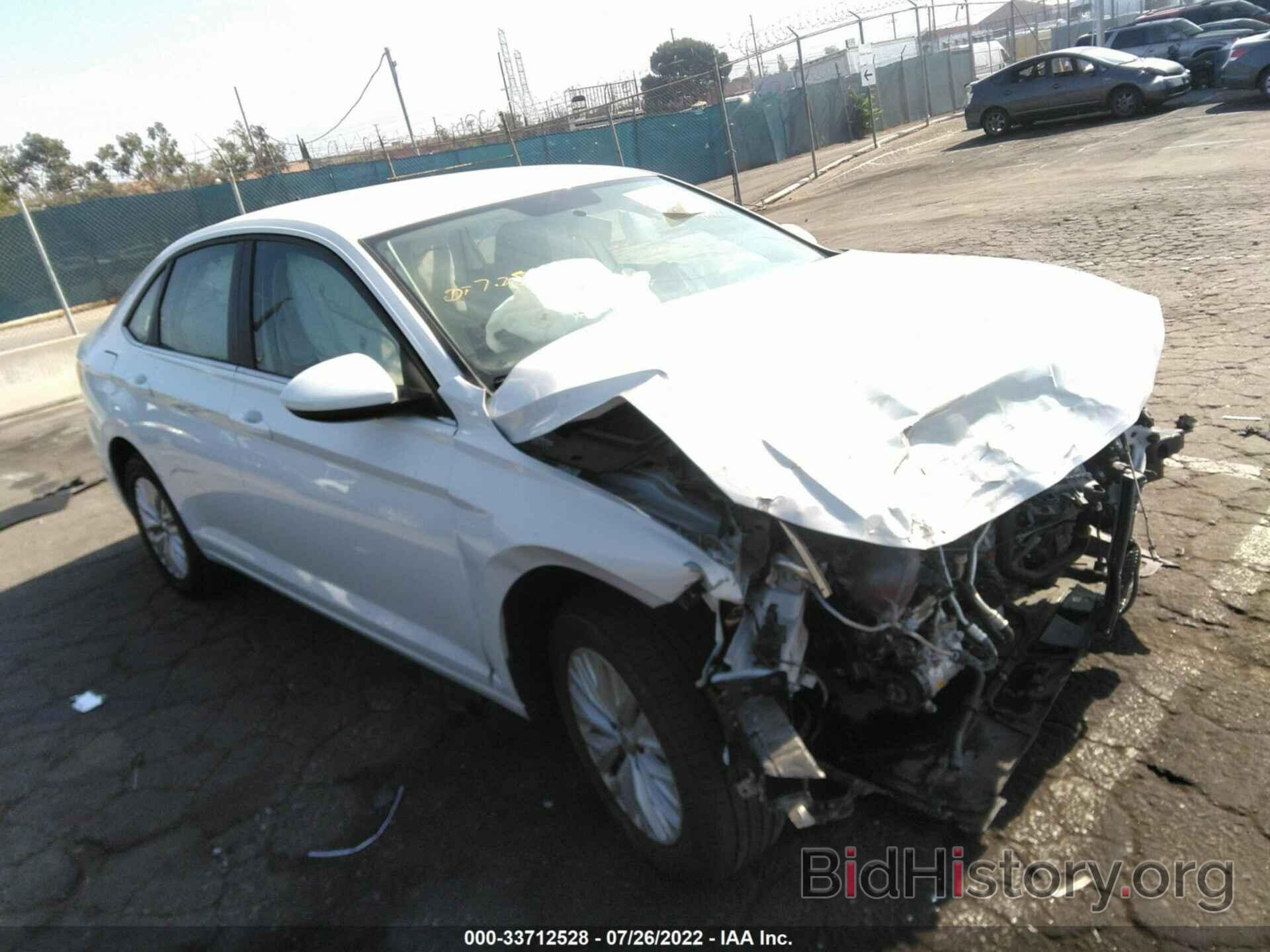 Photo 3VWCB7BU0LM053957 - VOLKSWAGEN JETTA 2020