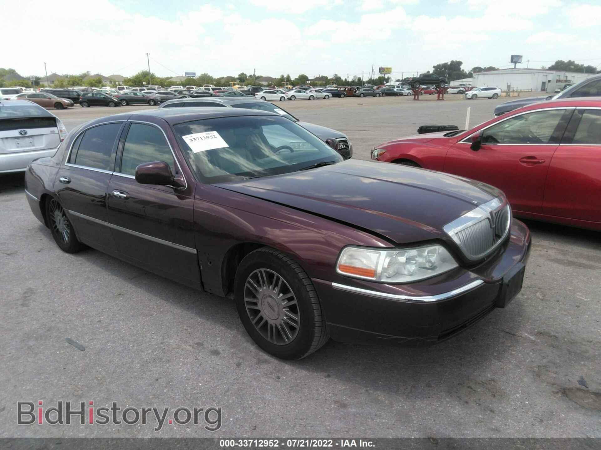 Фотография 1LNHM82V66Y649354 - LINCOLN TOWN CAR 2006