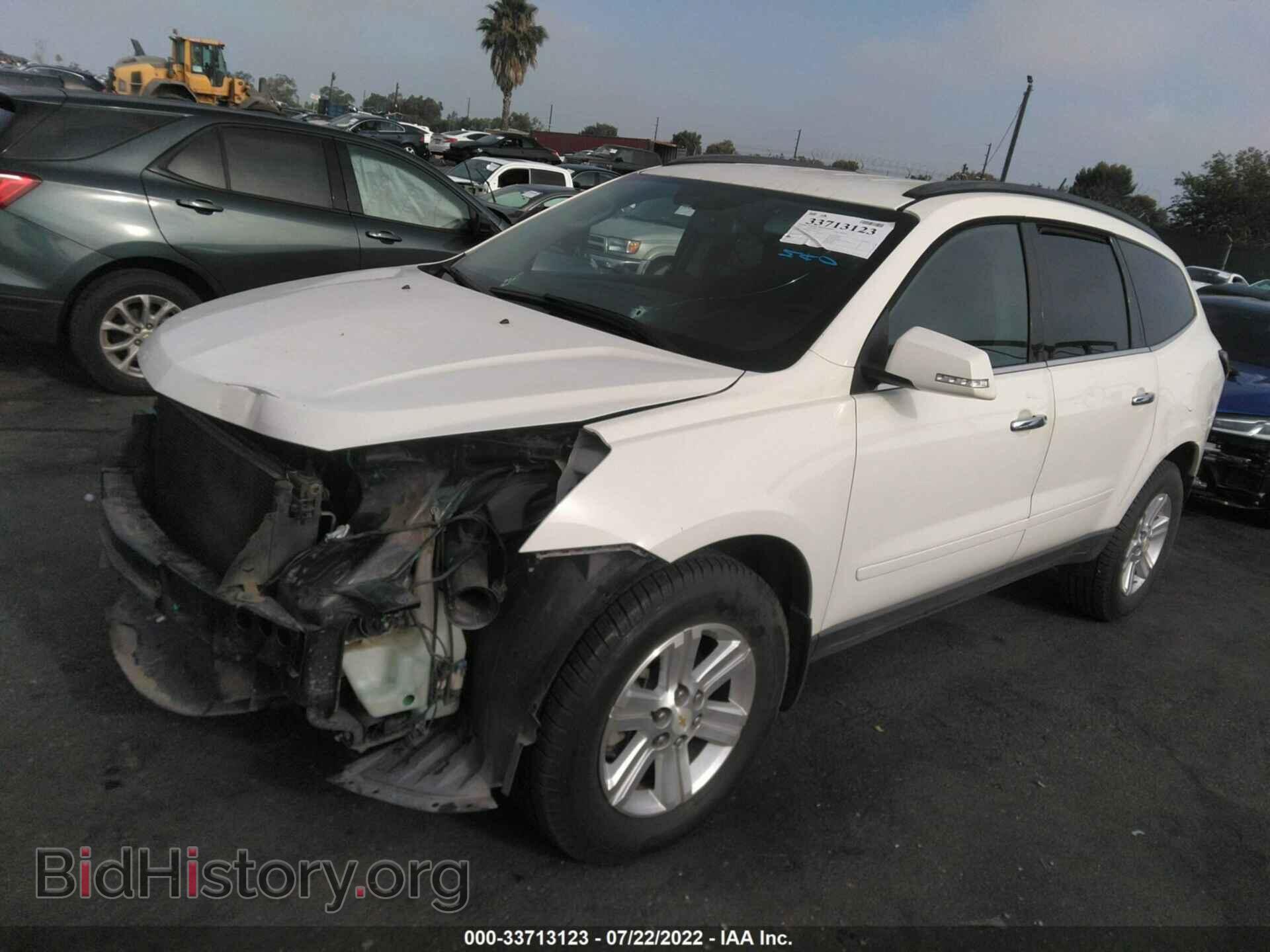 2014 CHEVROLET TRAVERSE - VIN: 1GNKRGKD4EJ287617 - Фото 2