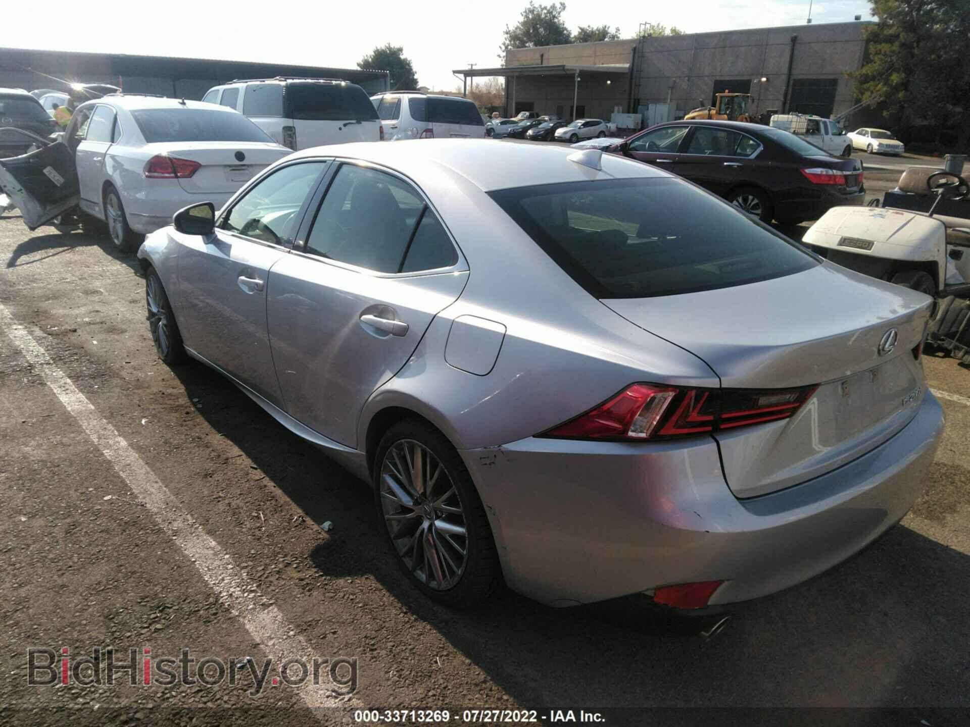 2016 LEXUS IS 200T - VIN: JTHBA1D25G5015452 - Фото 3
