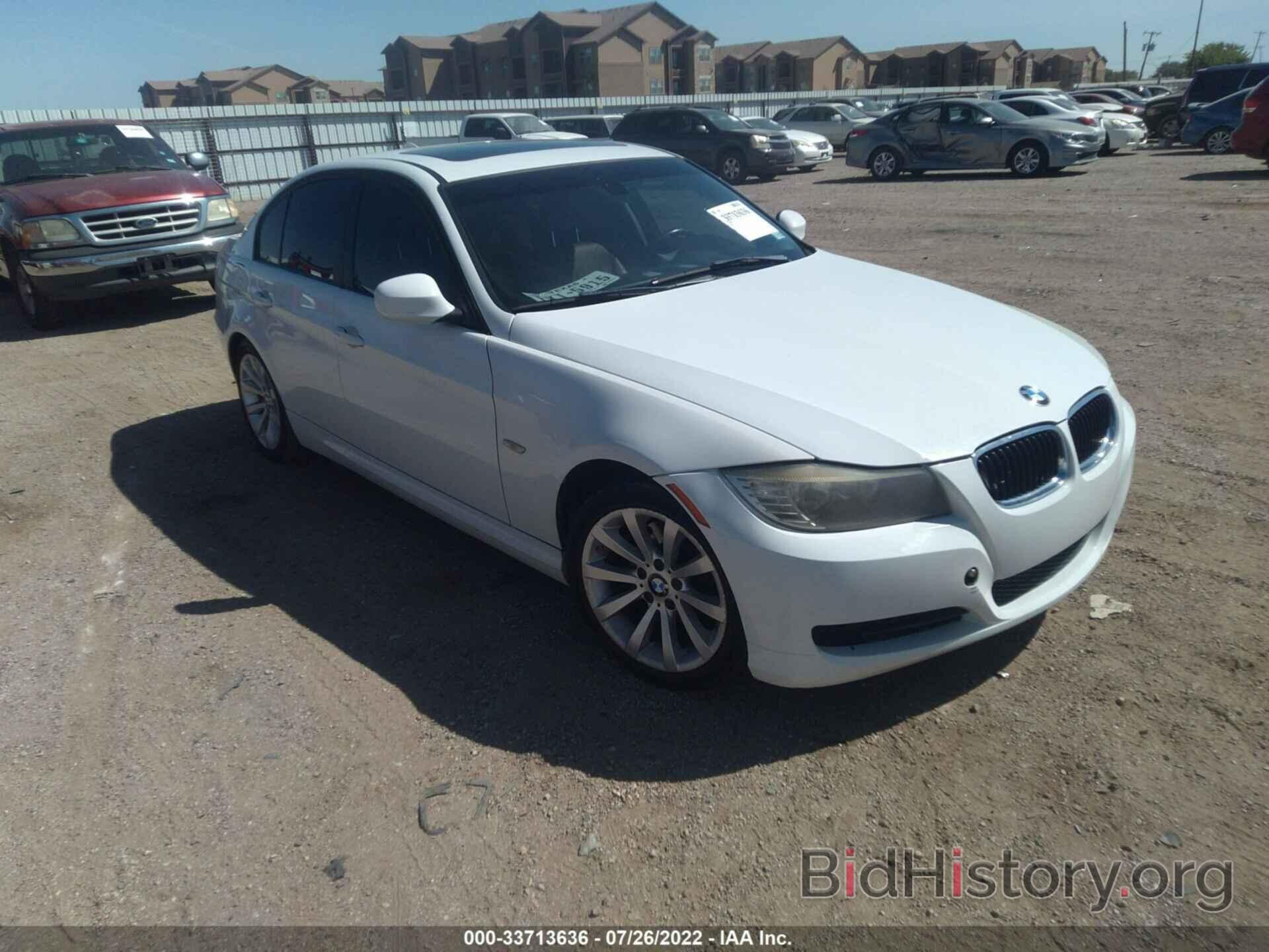 Photo WBAPH7G5XBNN03118 - BMW 3 SERIES 2011