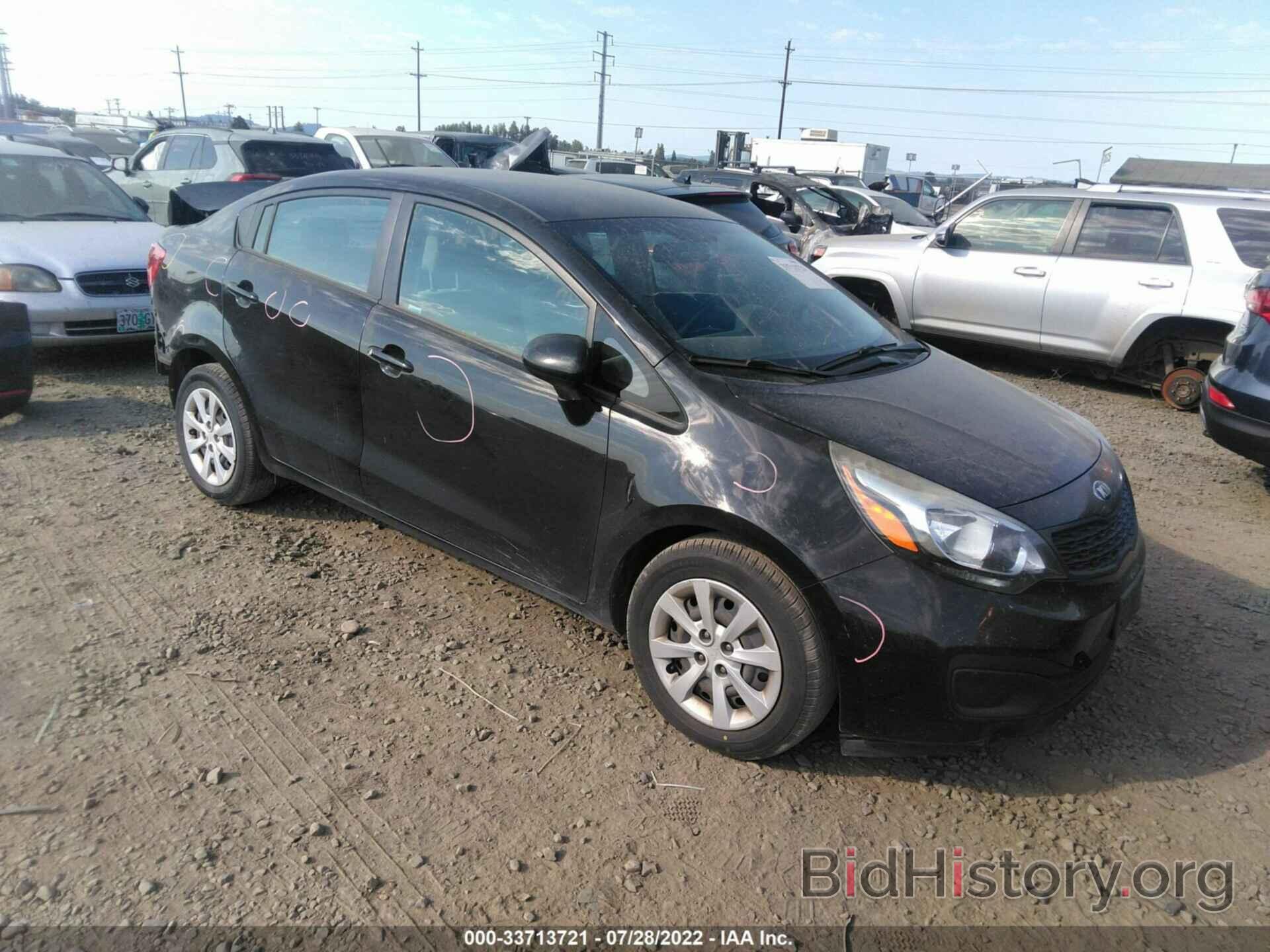 Photo KNADM4A3XF6440932 - KIA RIO 2015