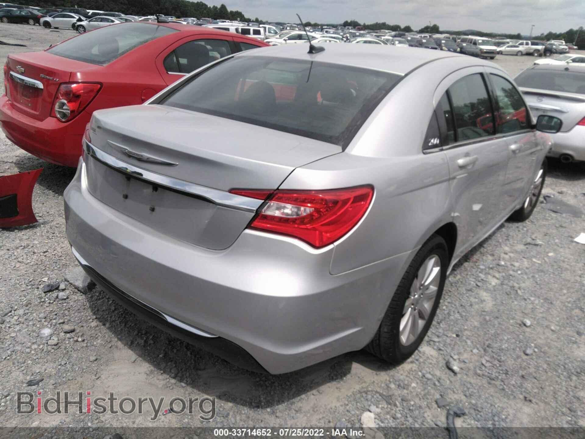 2012 CHRYSLER 200 - VIN: 1C3CCBBB8CN100633 - Фото 4