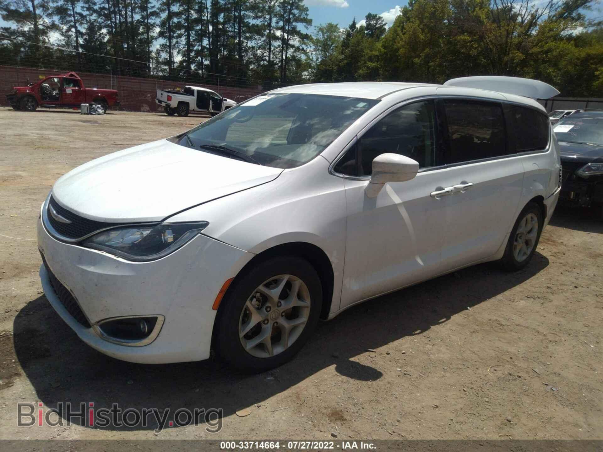 2018 CHRYSLER PACIFICA - VIN: 2C4RC1FGXJR271194 - Photo 2