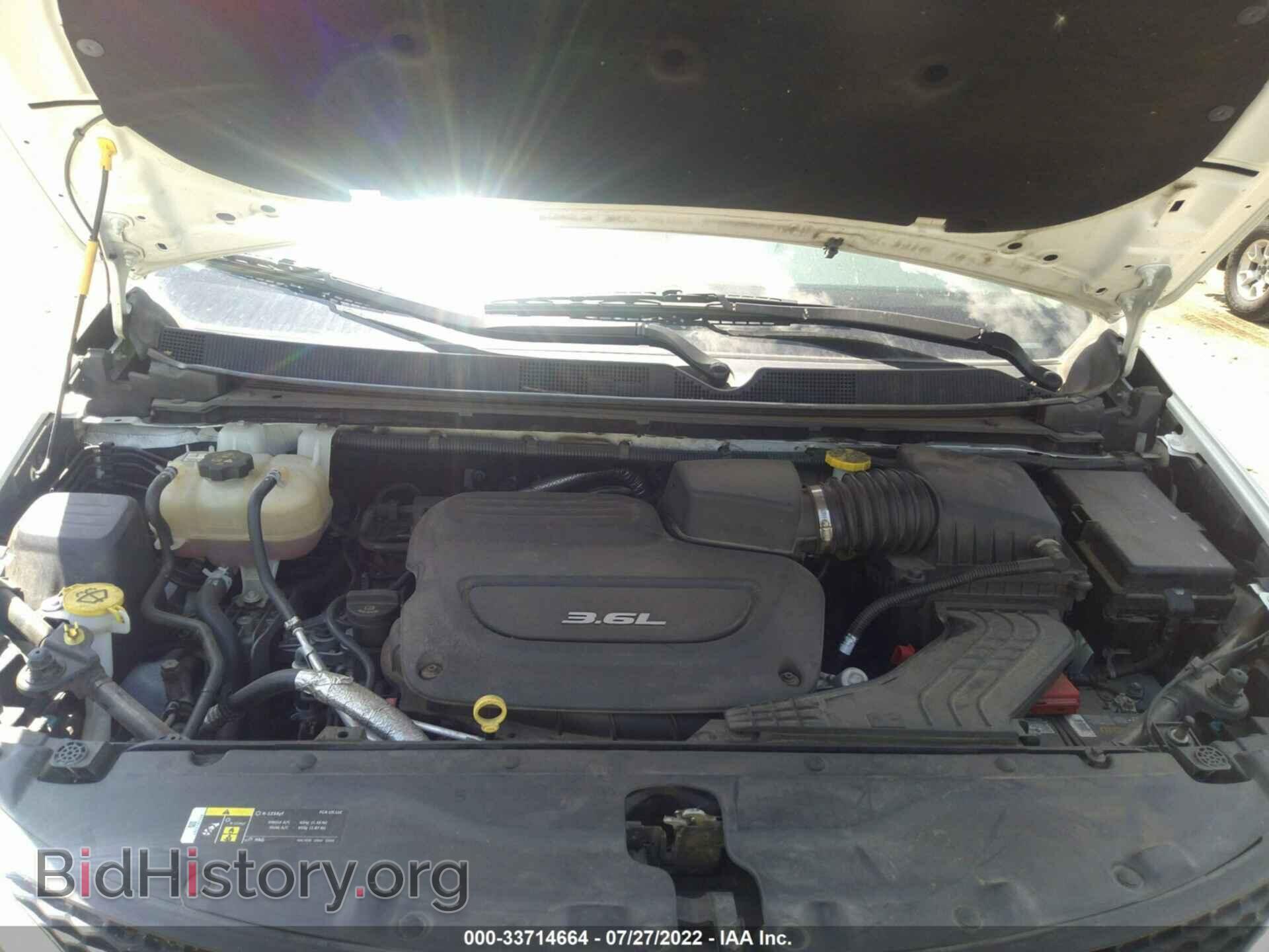 2018 CHRYSLER PACIFICA - VIN: 2C4RC1FGXJR271194 - Photo 10