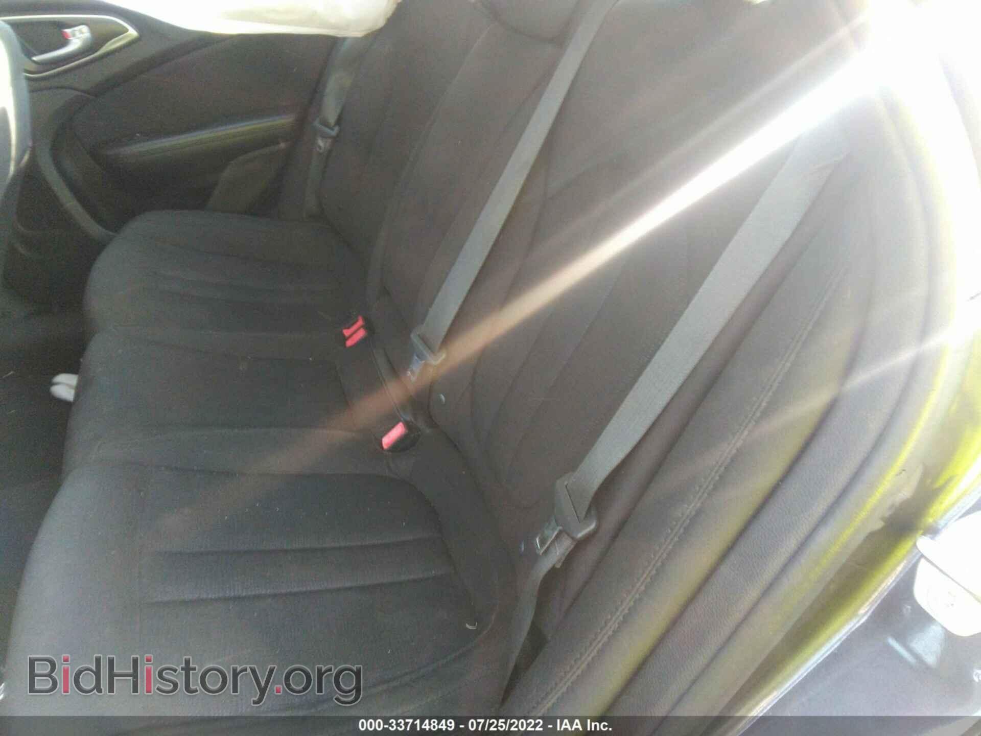 2015 CHRYSLER 200 - VIN: 1C3CCCAB4FN738521 - Фото 8