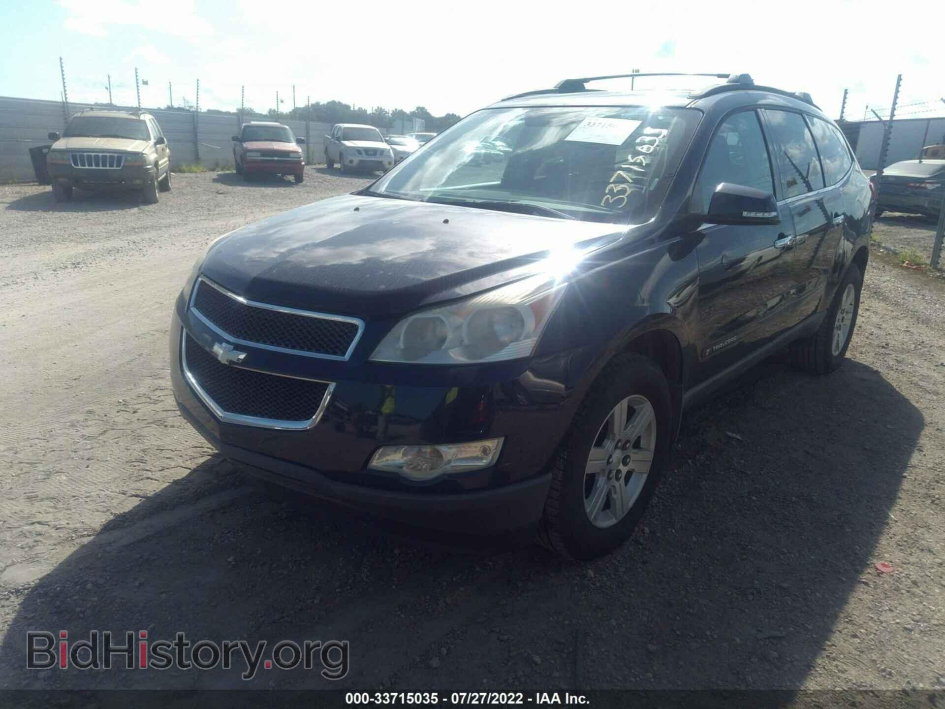 2009 CHEVROLET TRAVERSE - VIN: 1GNER23D39S135794 - Фото 2