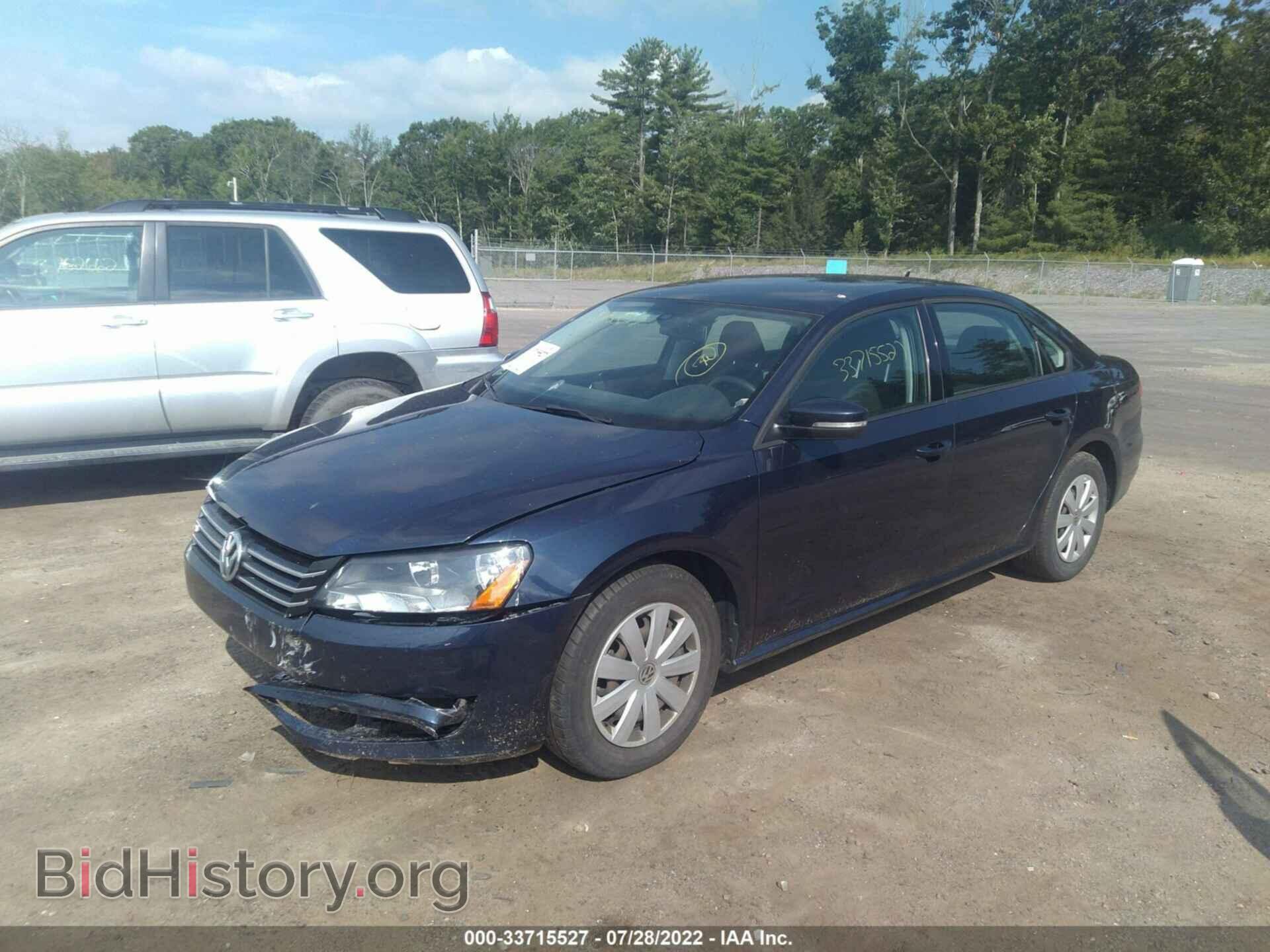 2013 VOLKSWAGEN PASSAT - VIN: 1VWAP7A33DC104842 - Photo 2