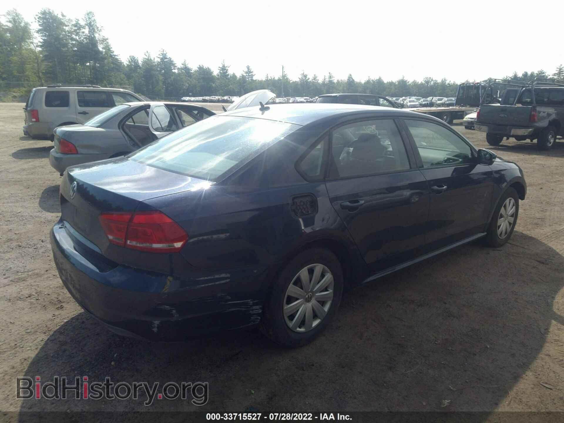 2013 VOLKSWAGEN PASSAT - VIN: 1VWAP7A33DC104842 - Photo 4