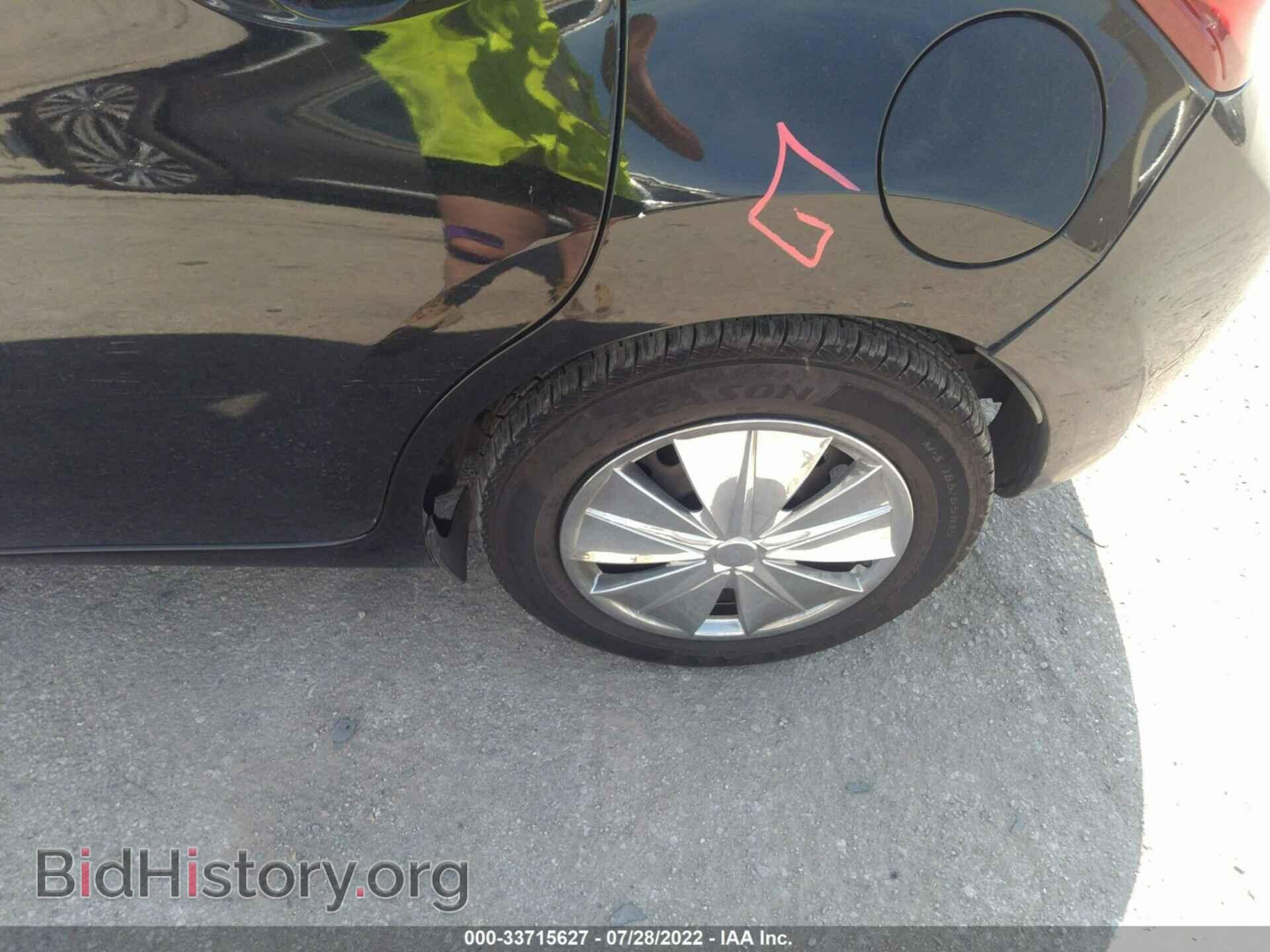 2015 NISSAN VERSA NOTE - VIN: 3N1CE2CPXFL402366 - Фото 13
