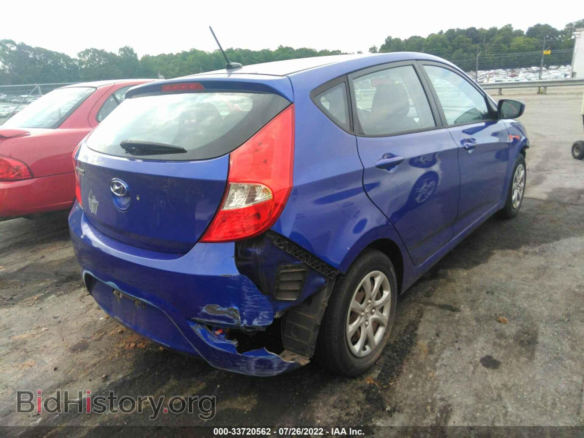 2013 HYUNDAI ACCENT - VIN: KMHCT5AE3DU060327 - Фото 4